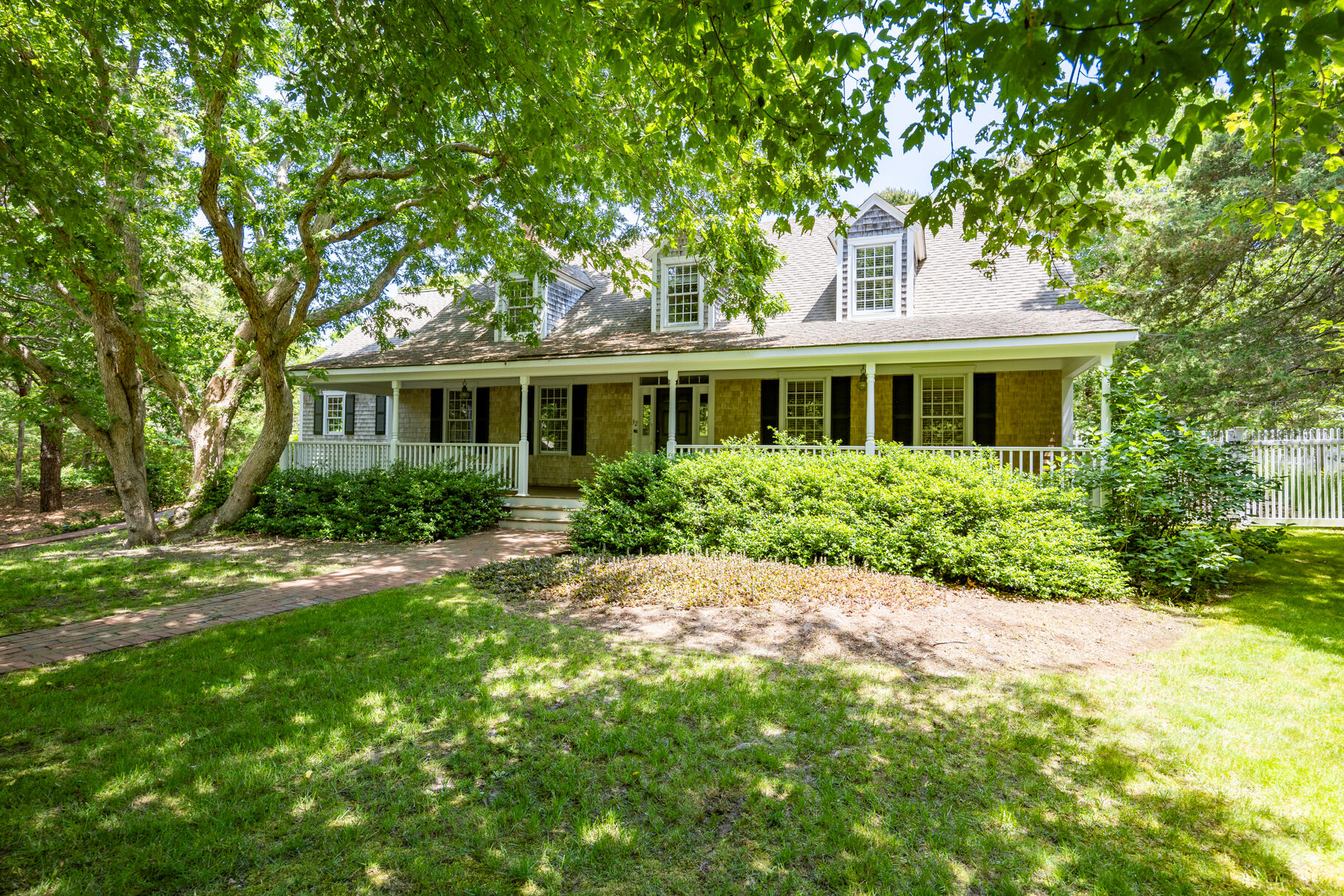 32 Oliver Drive