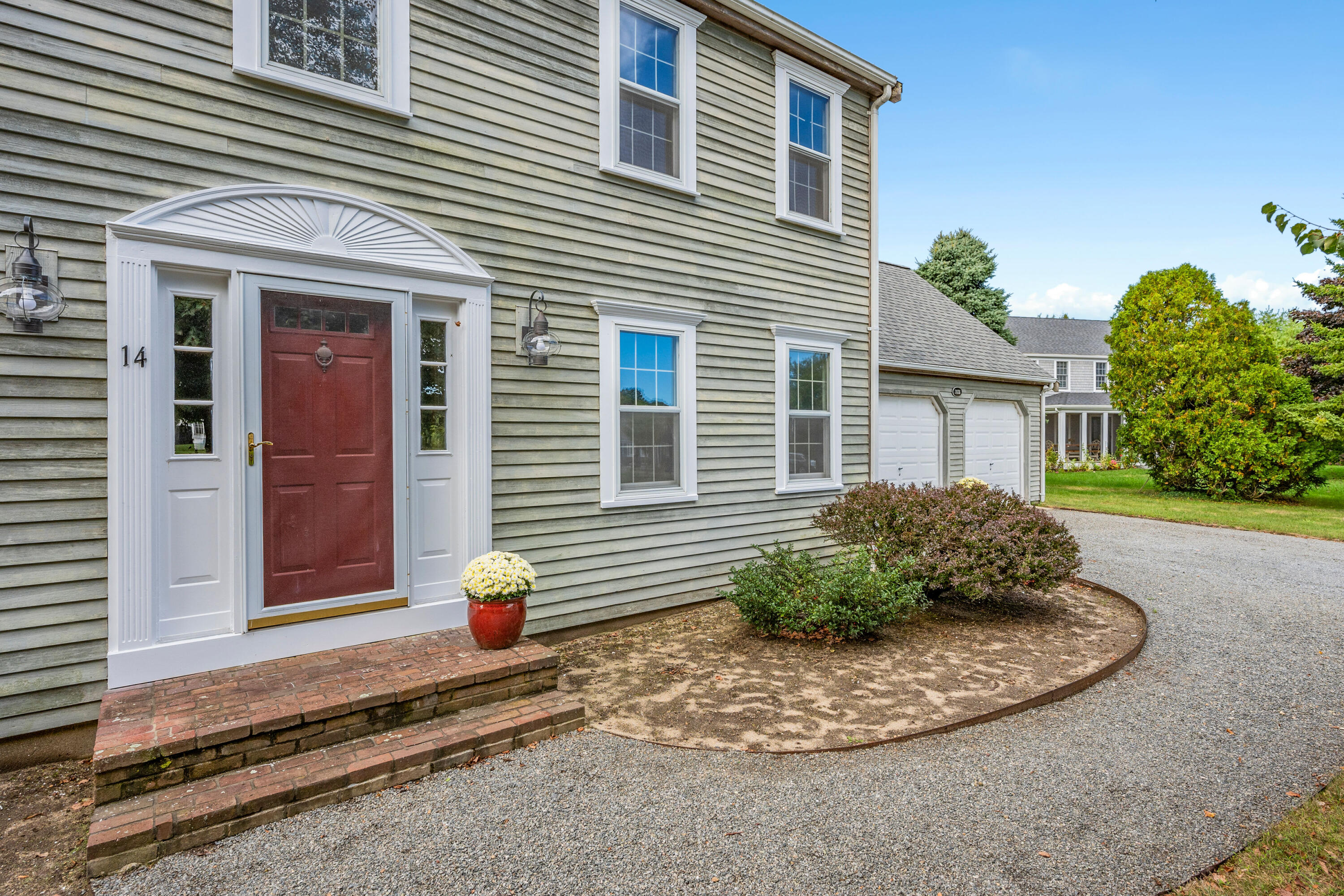 14 Pleasant View Drive