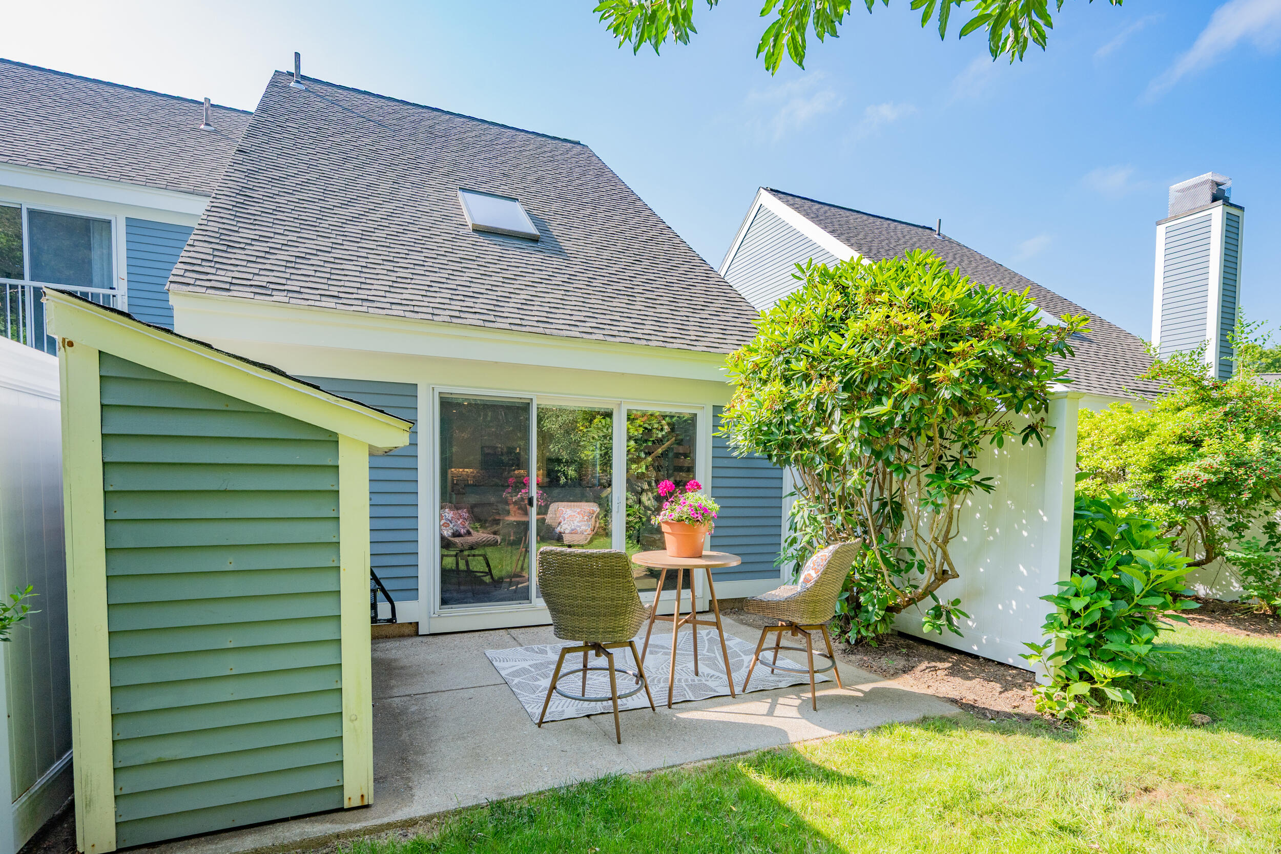 290 Fletcher Lane
