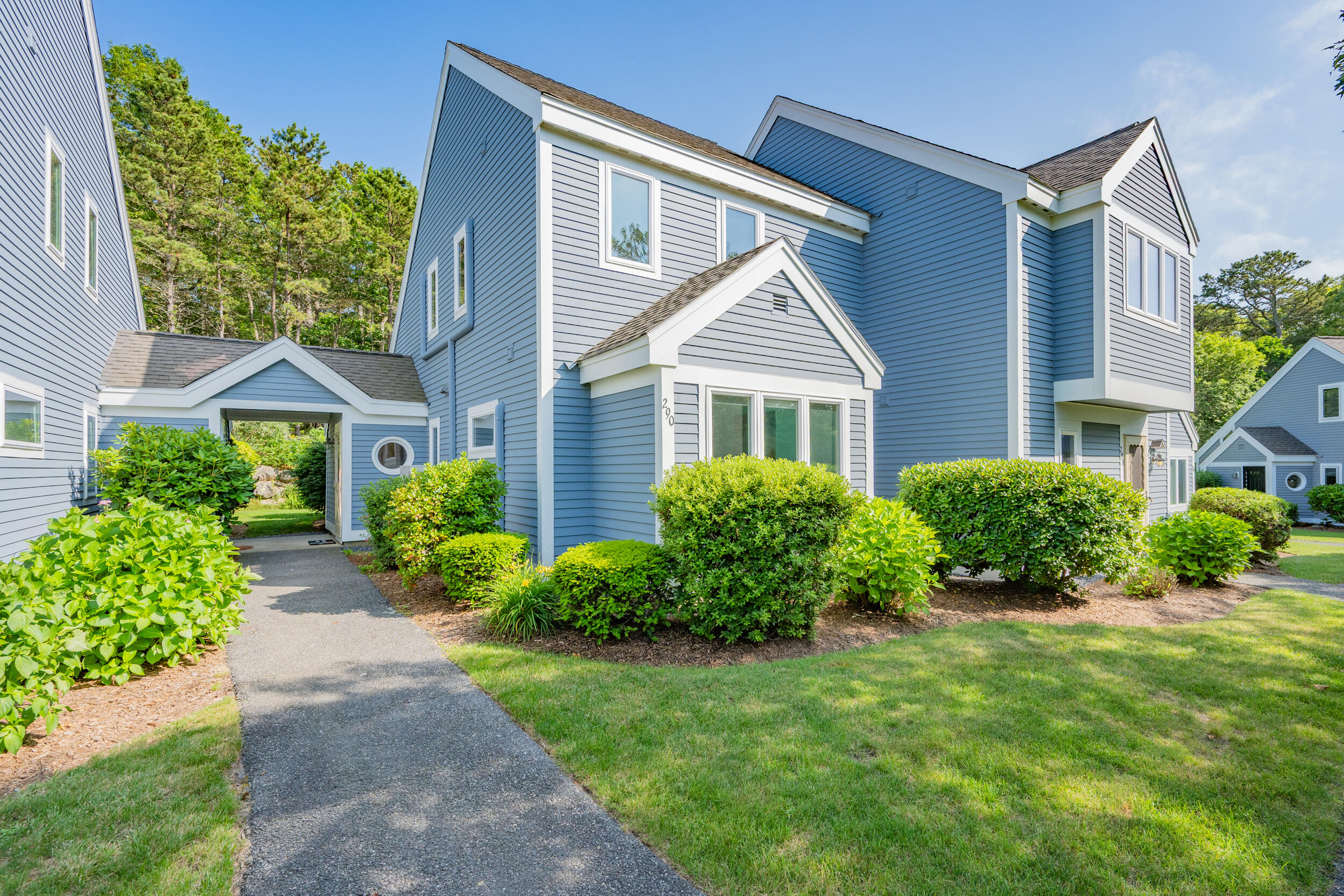 290 Fletcher Lane