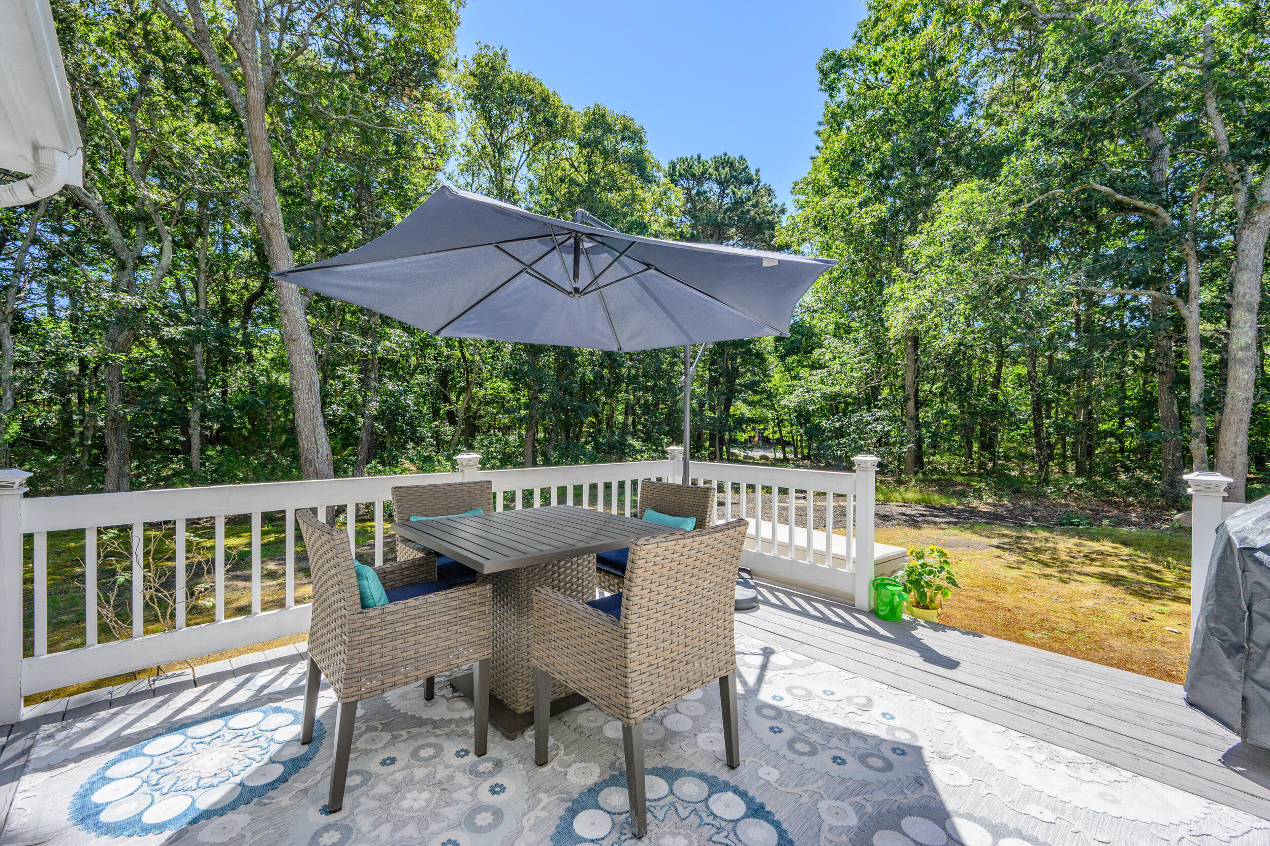 6 Nimble Hill Drive, Yarmouth Port