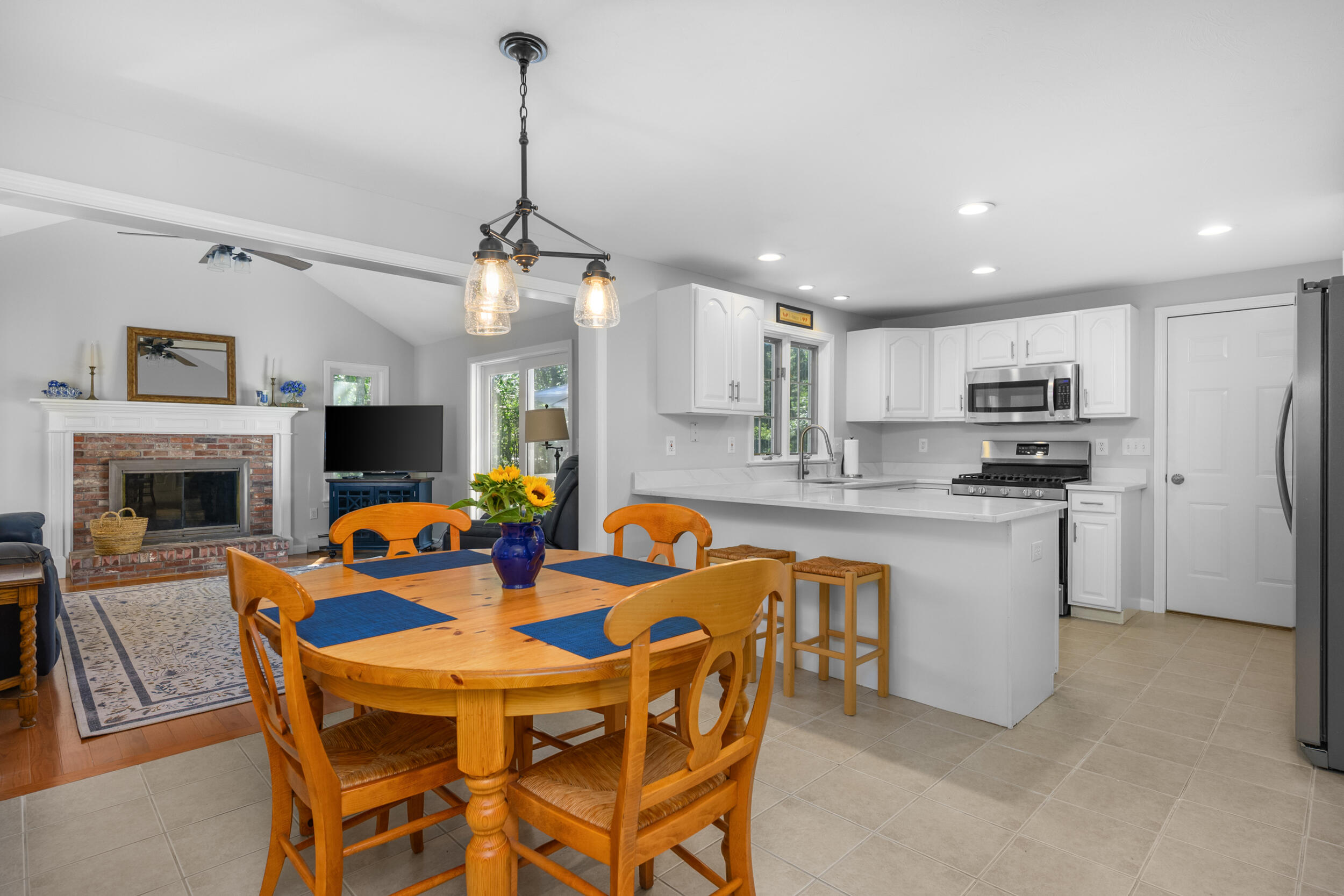 6 Nimble Hill Drive, Yarmouth Port