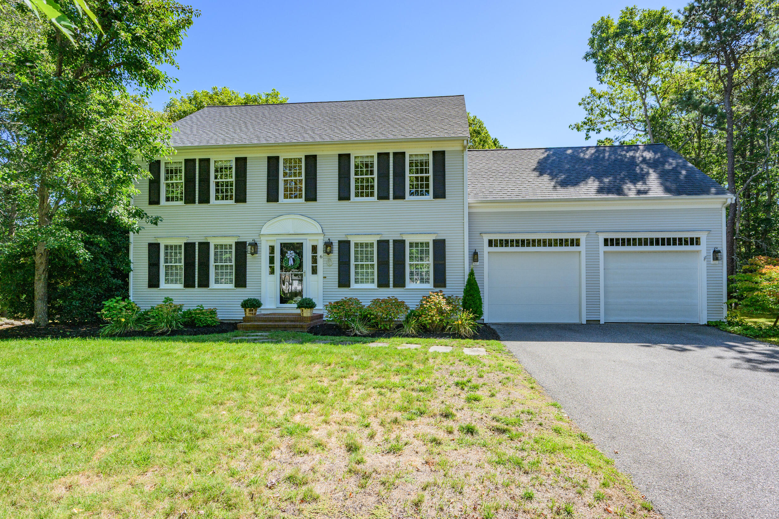 6 Nimble Hill Drive, Yarmouth Port