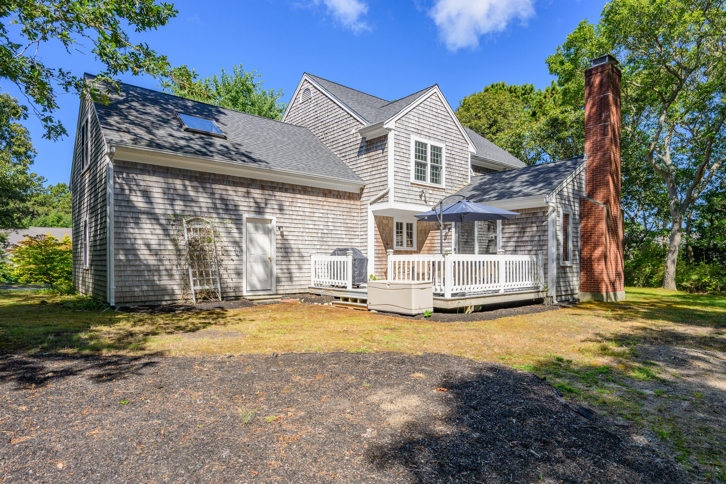 6 Nimble Hill Drive, Yarmouth Port