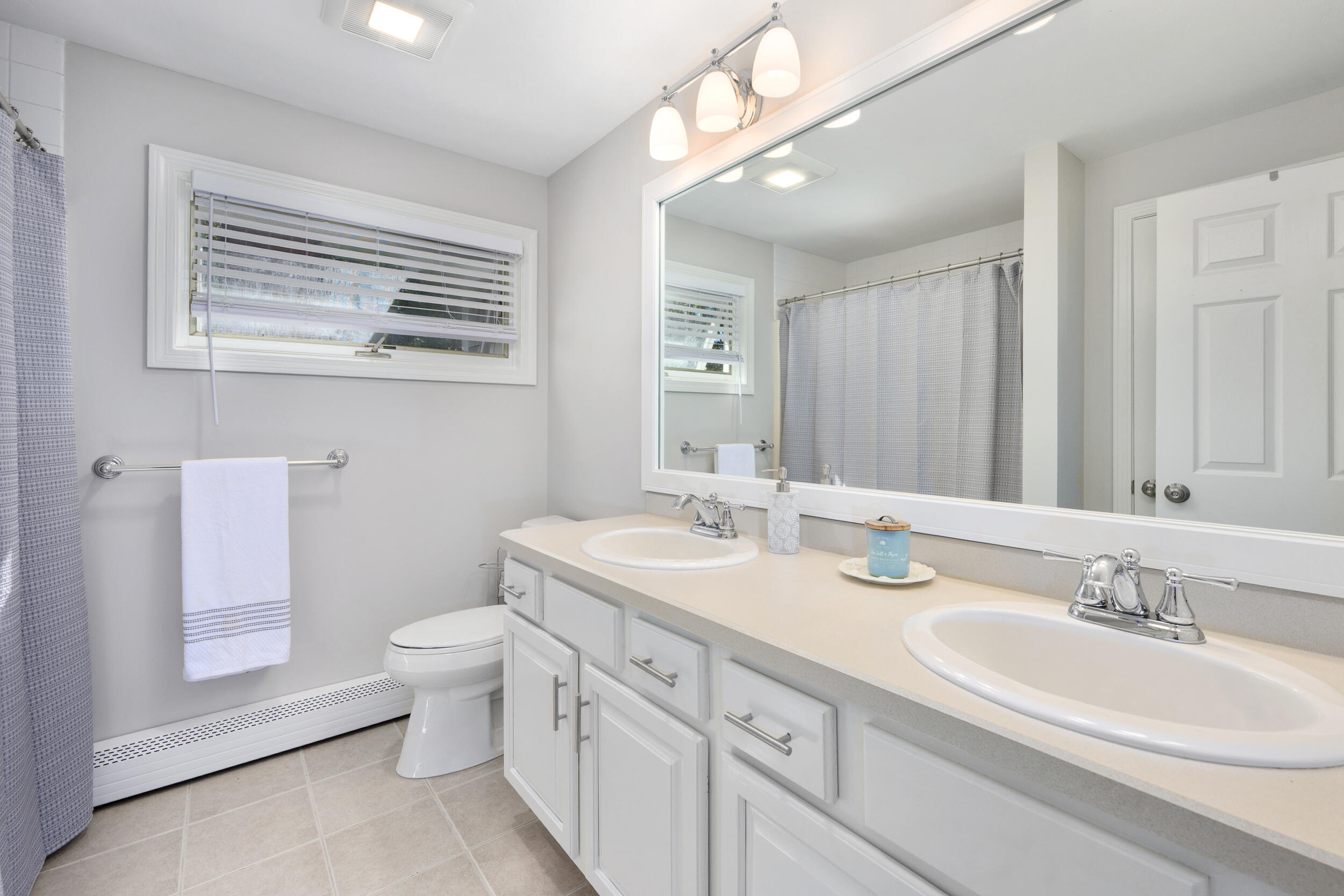 6 Nimble Hill Drive, Yarmouth Port