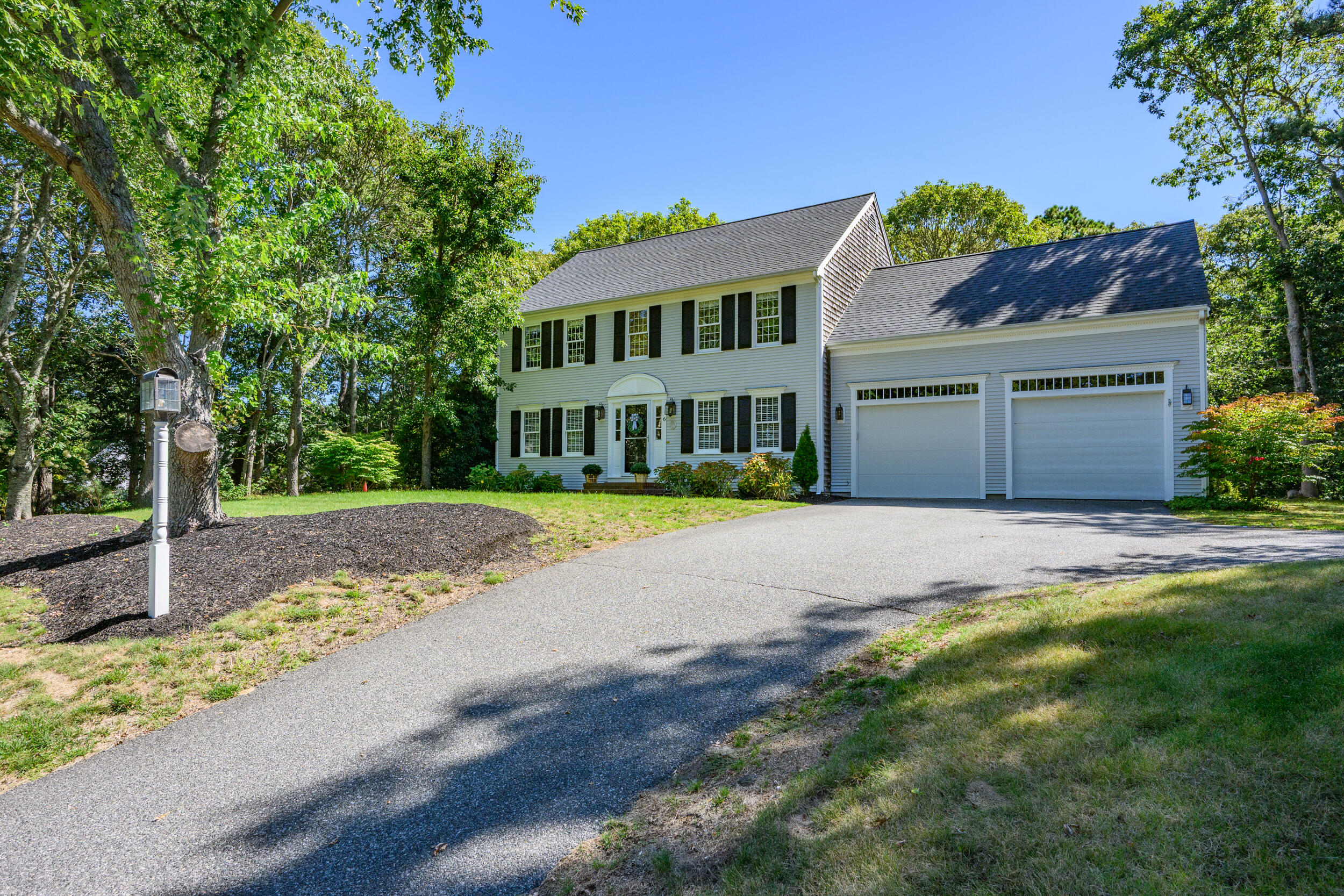6 Nimble Hill Drive, Yarmouth Port