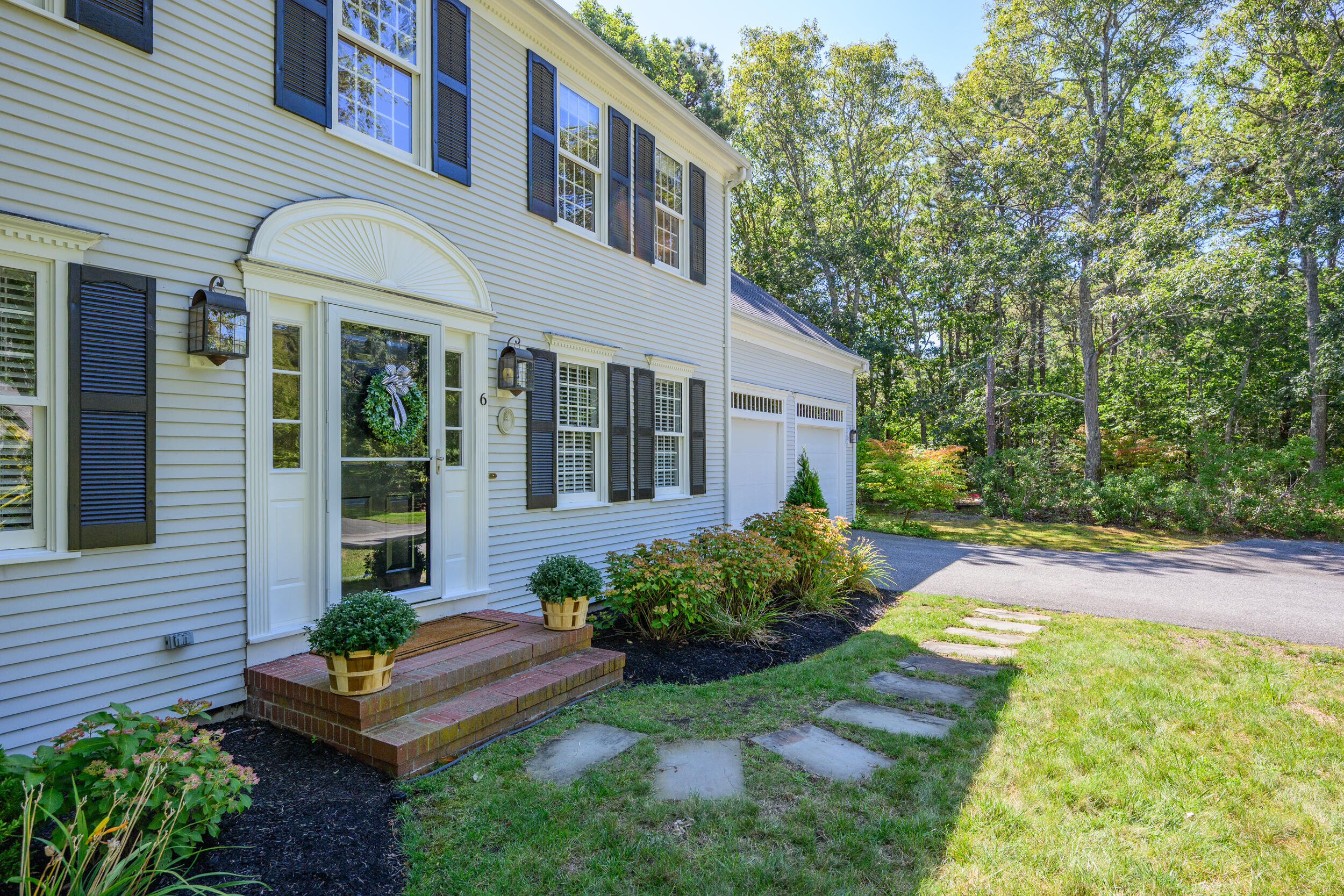 6 Nimble Hill Drive, Yarmouth Port