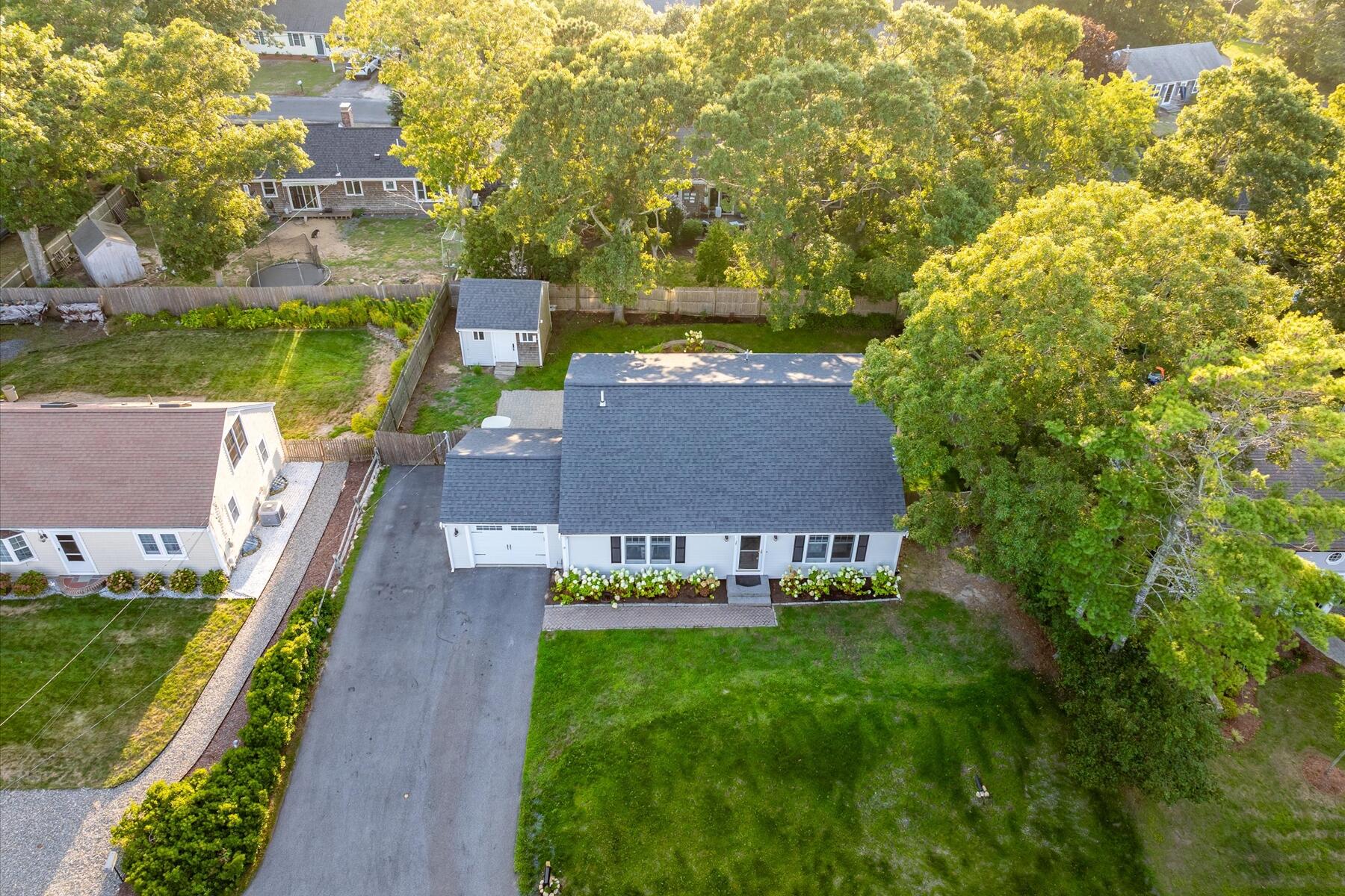 17 Trowbridge Path