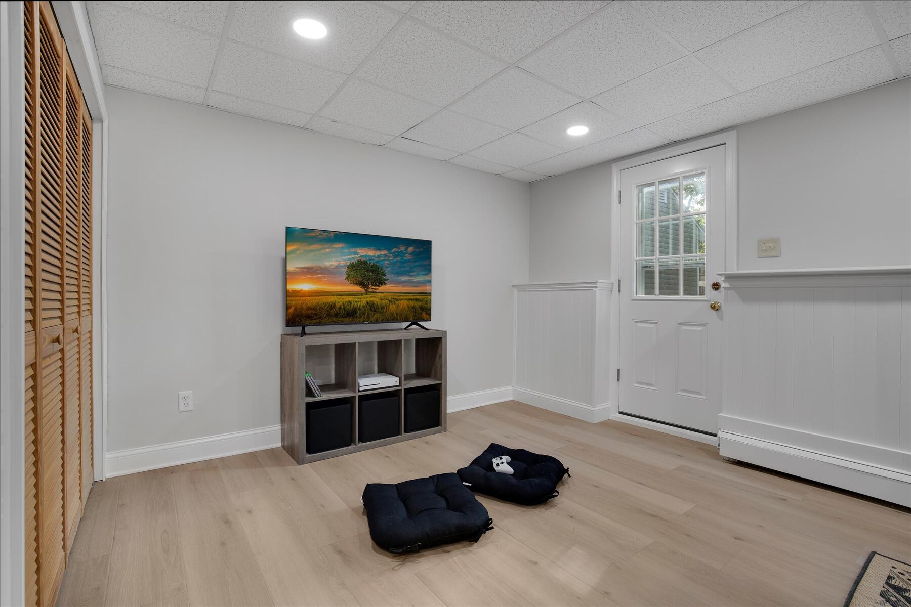 17 Trowbridge Path