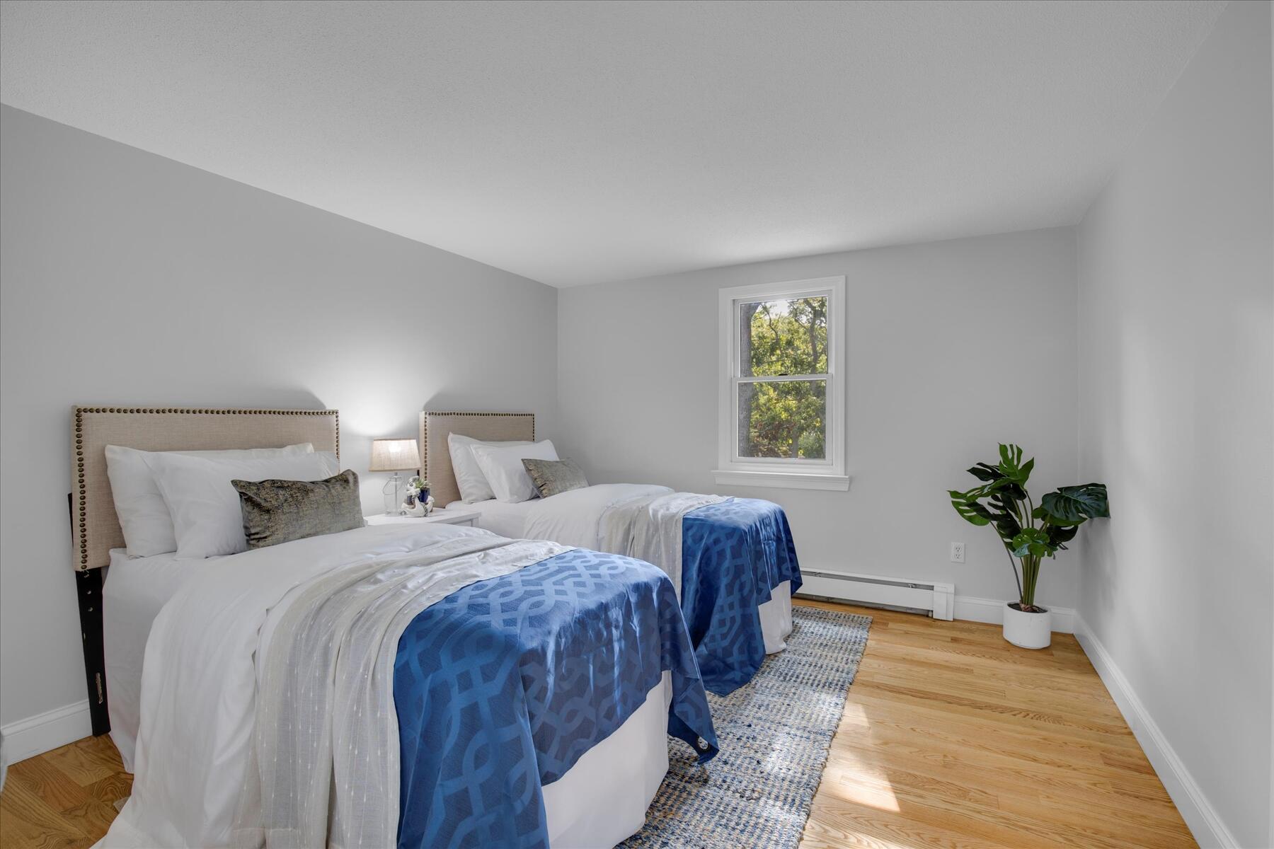 17 Trowbridge Path