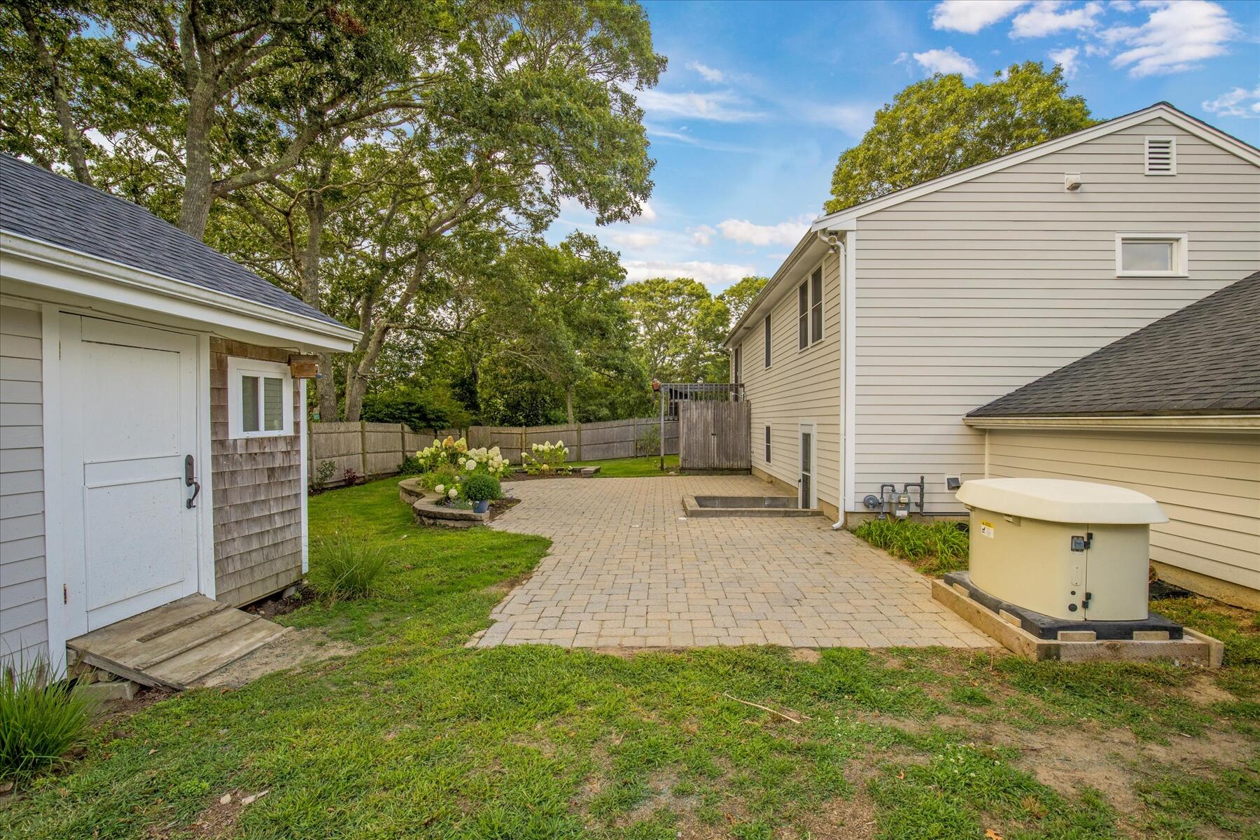 17 Trowbridge Path