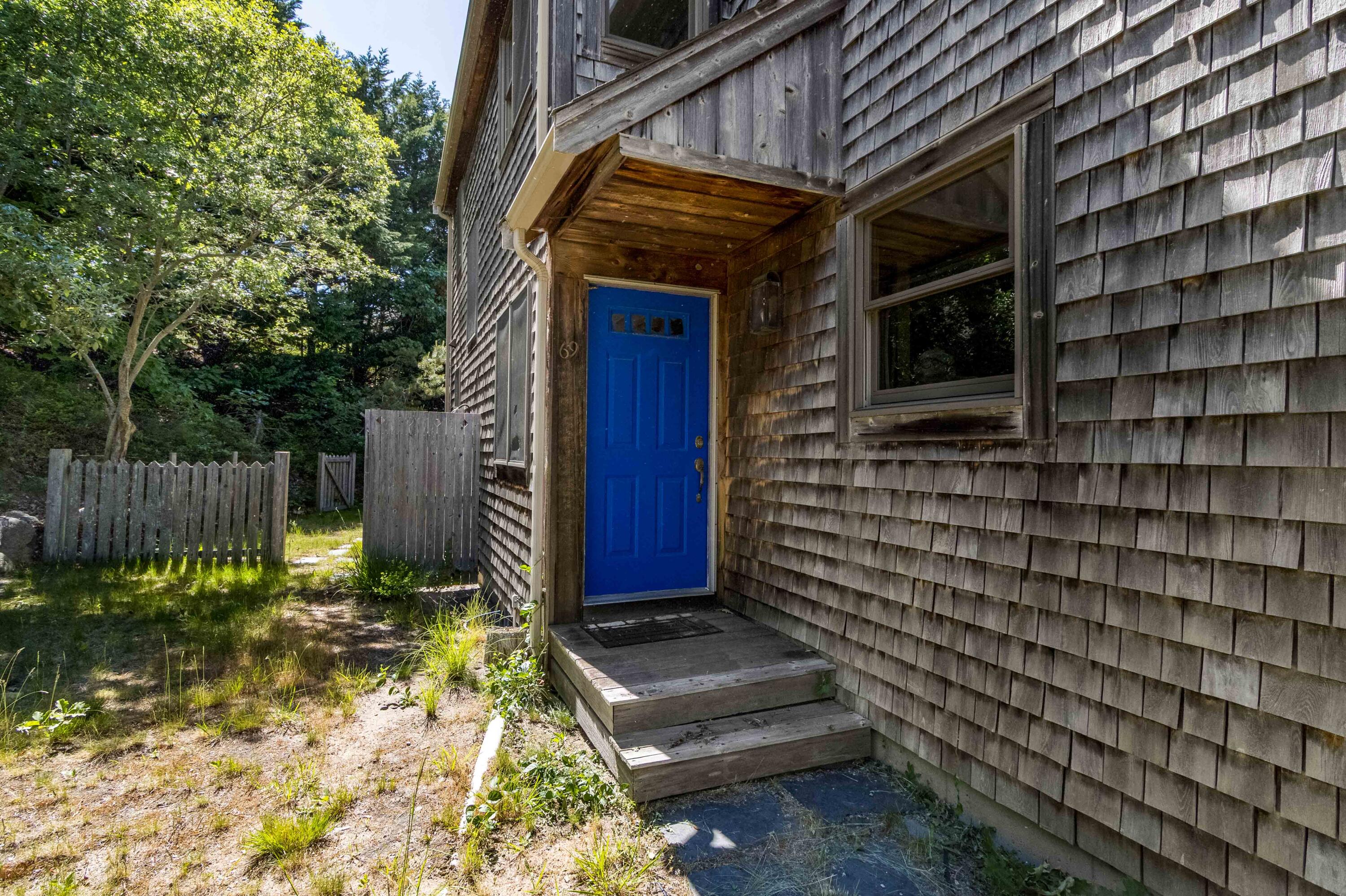 69 Whitetail Lane