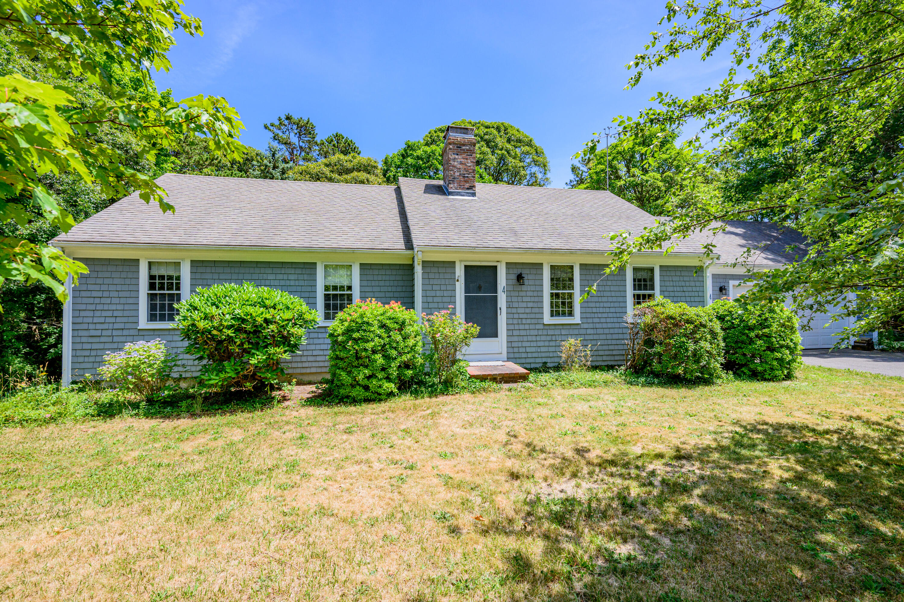 4 Baywood Drive