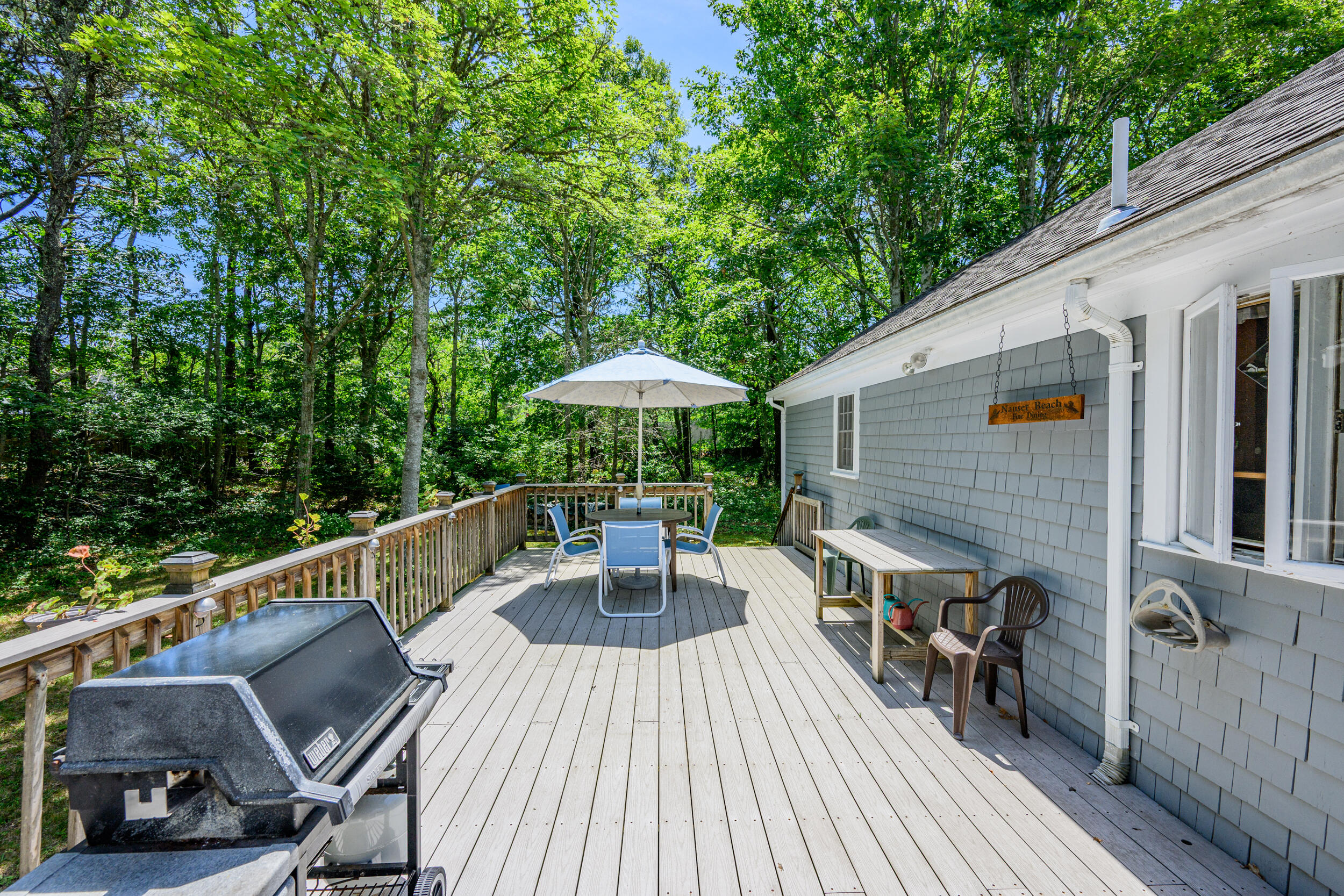 4 Baywood Drive