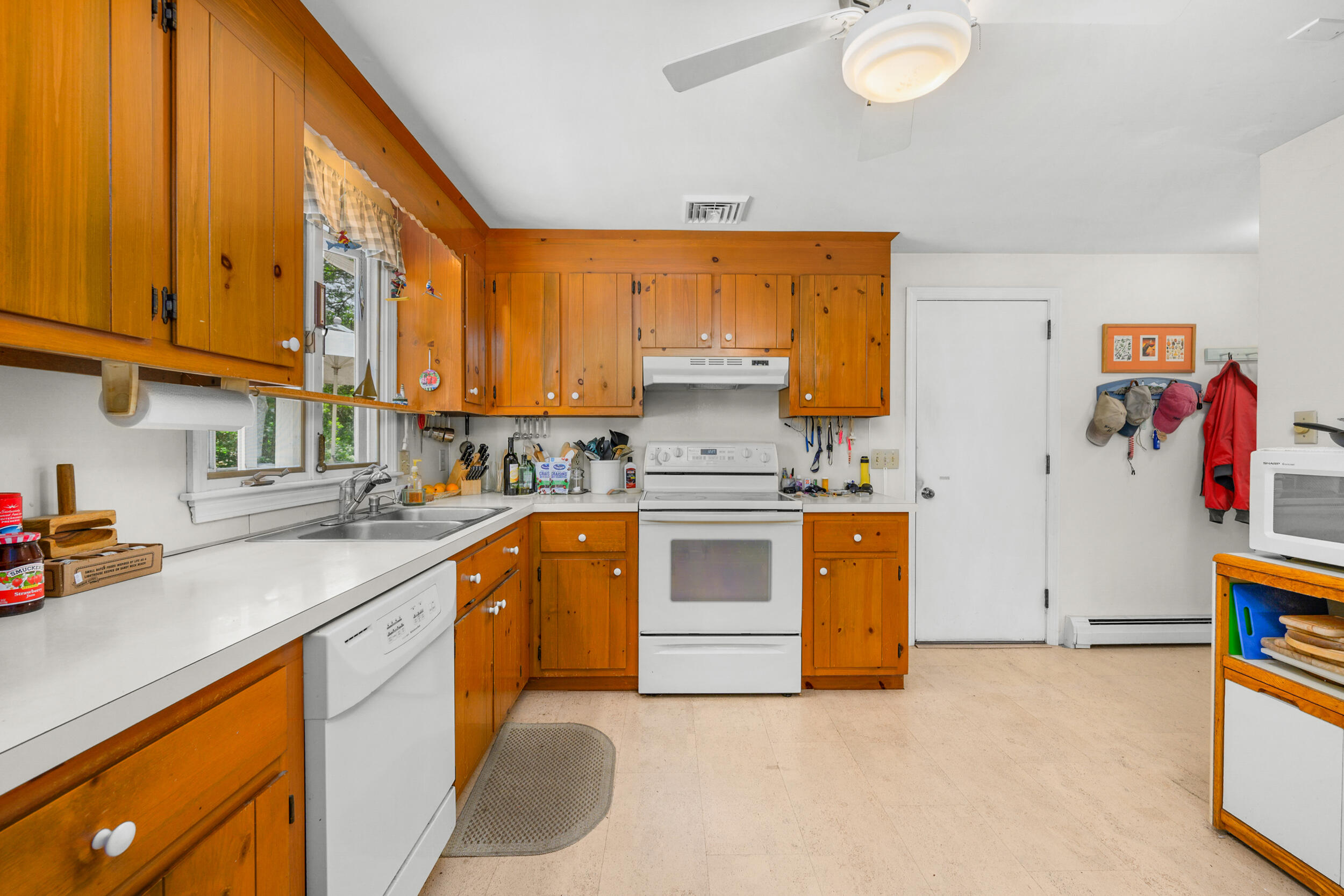 4 Baywood Drive