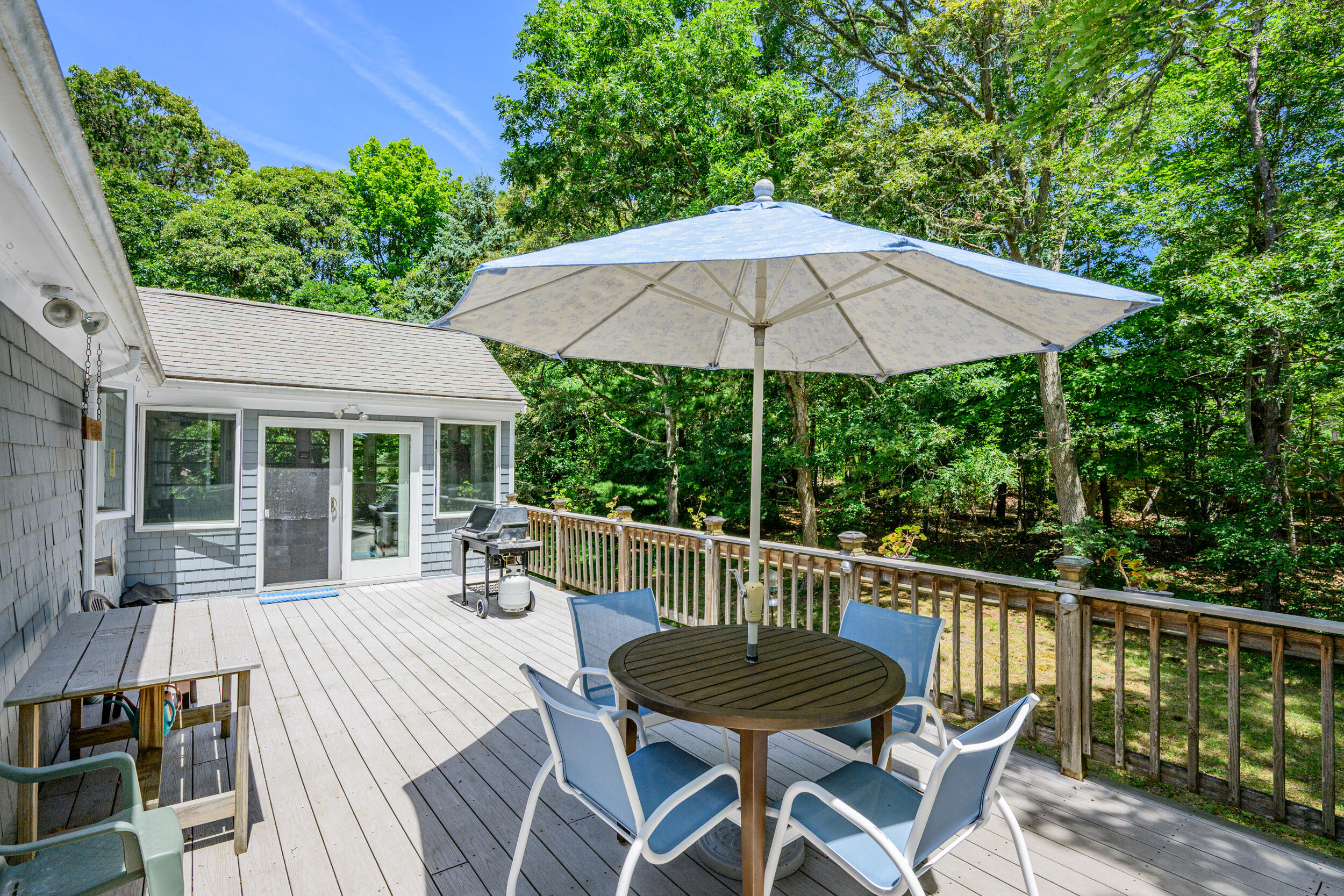 4 Baywood Drive