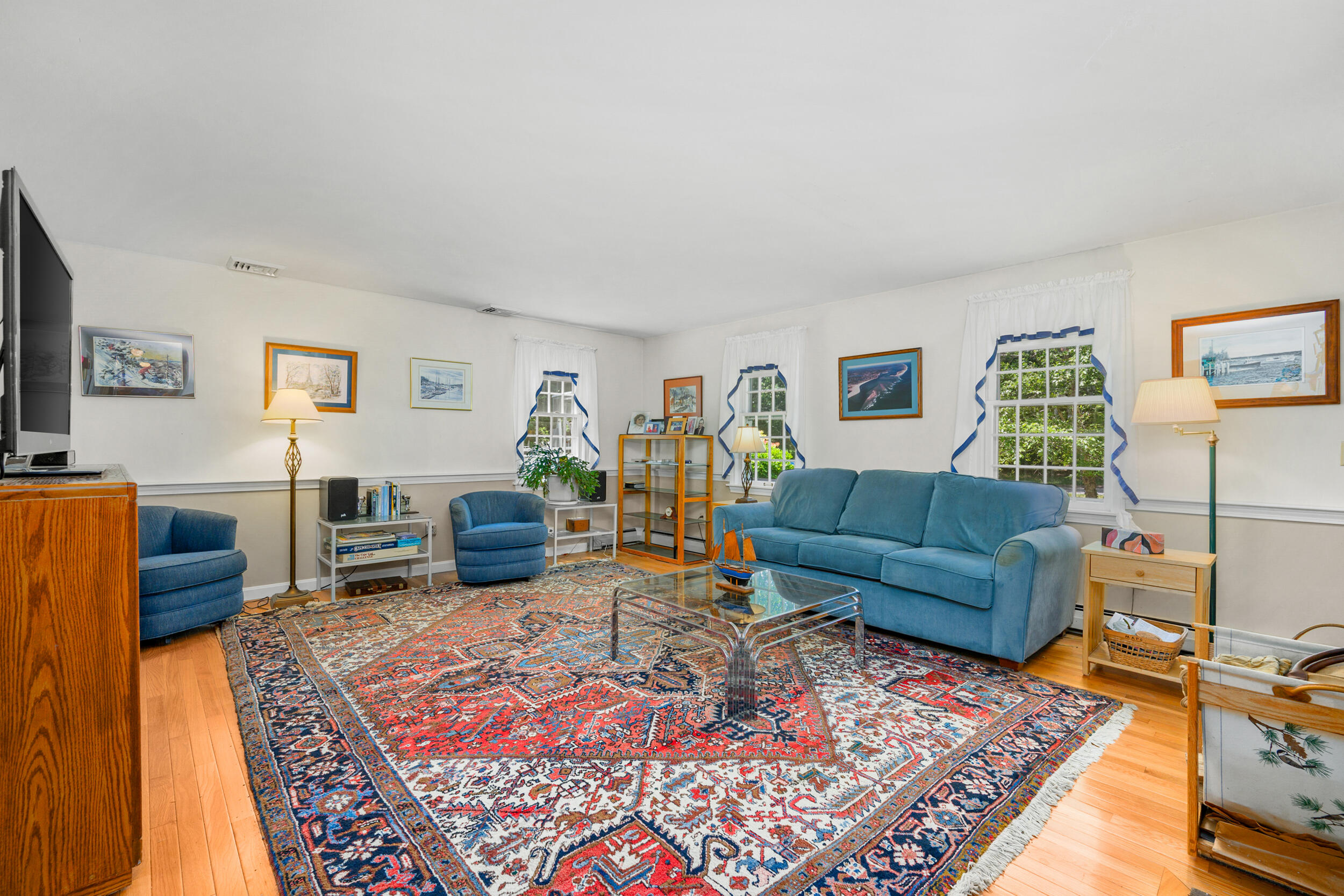 4 Baywood Drive