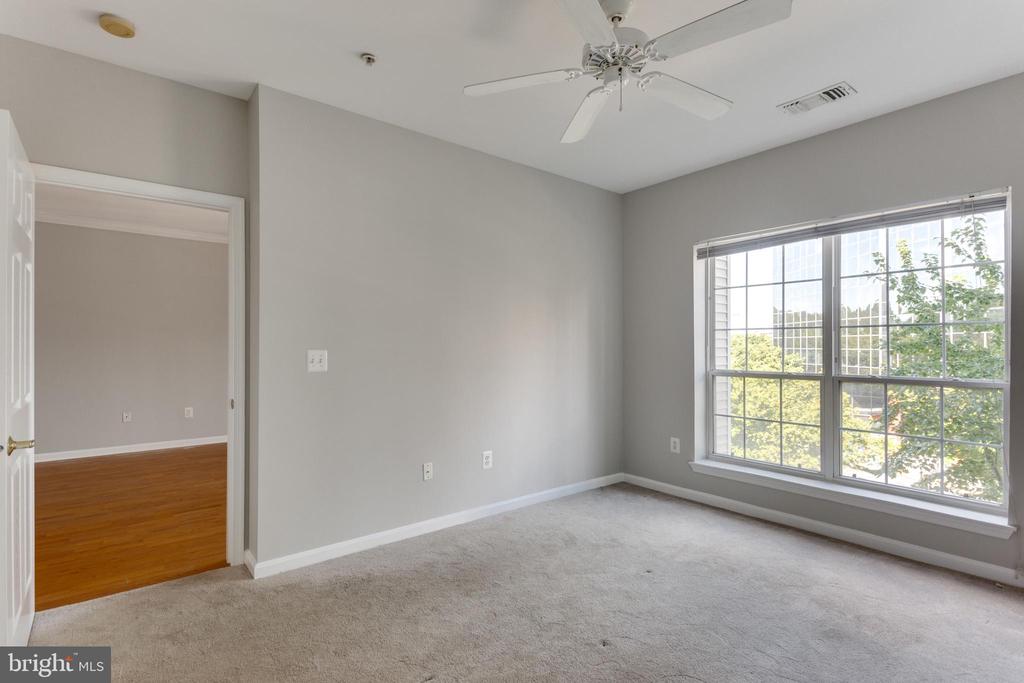 4551 STRUTFIELD LN #4225