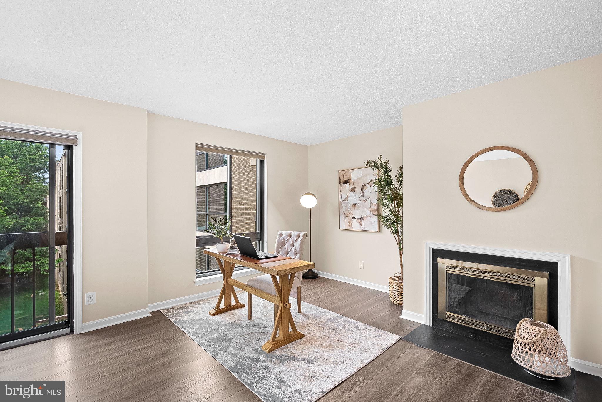 803 N Howard St #435