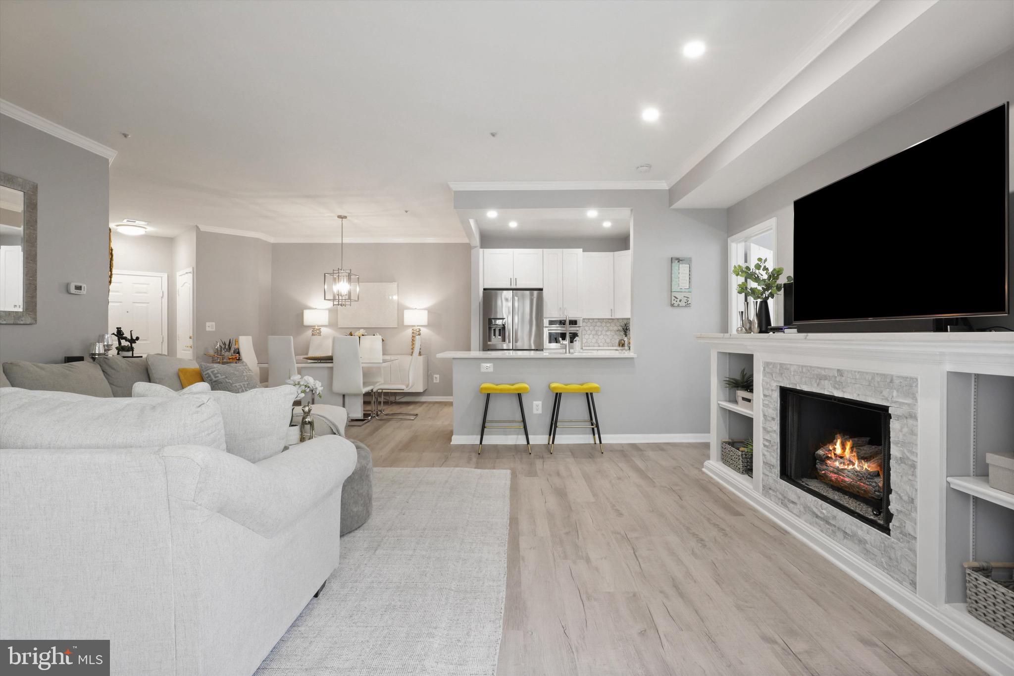 7707 HAYNES POINT WAY Unit: G