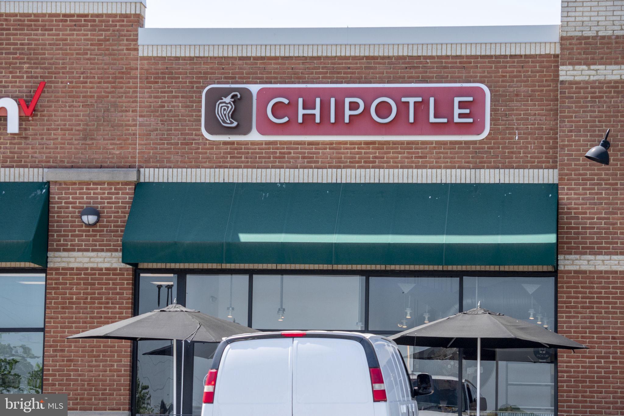 6954 Ellingham Cir #E