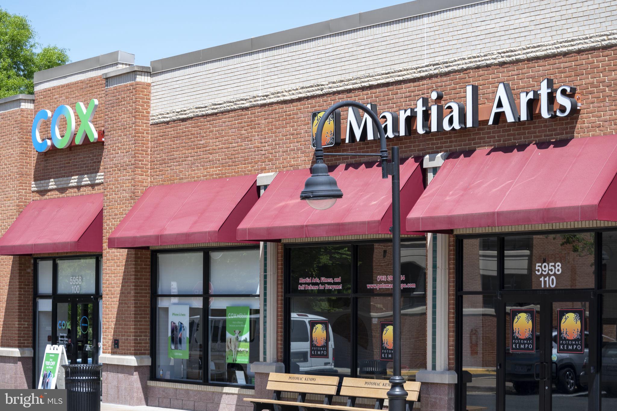 6954 Ellingham Cir #E