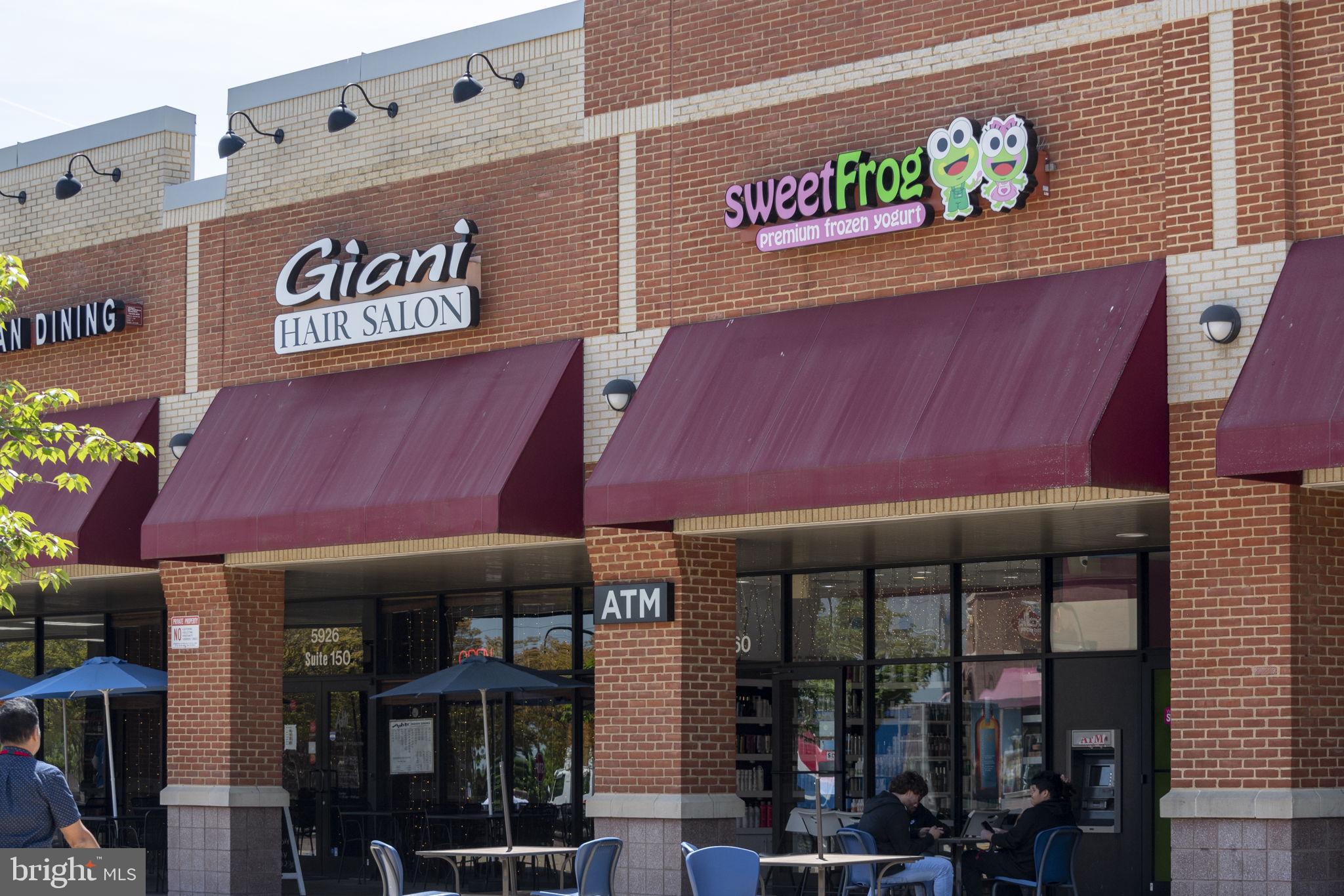 6954 Ellingham Cir #E