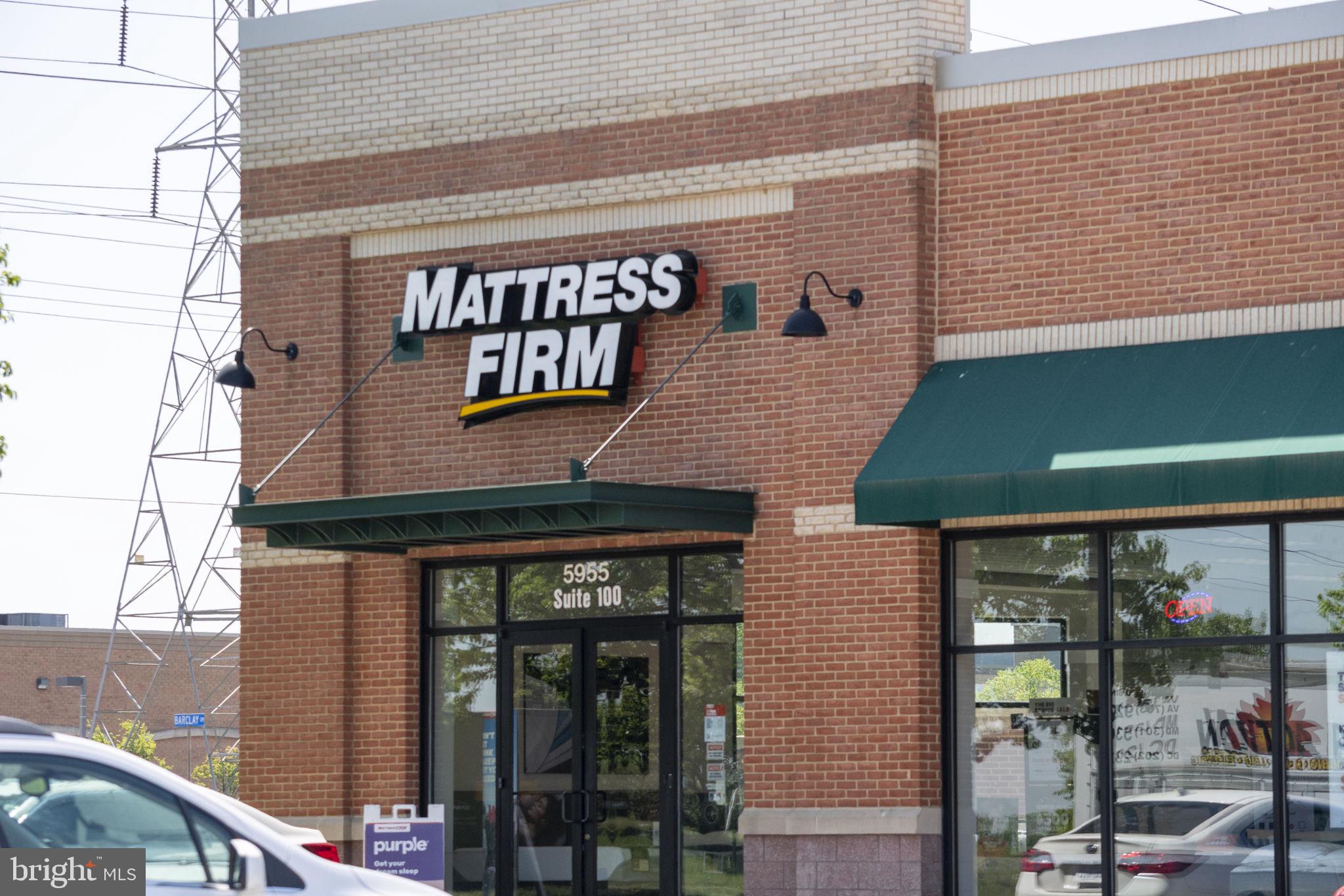 6954 Ellingham Cir #E