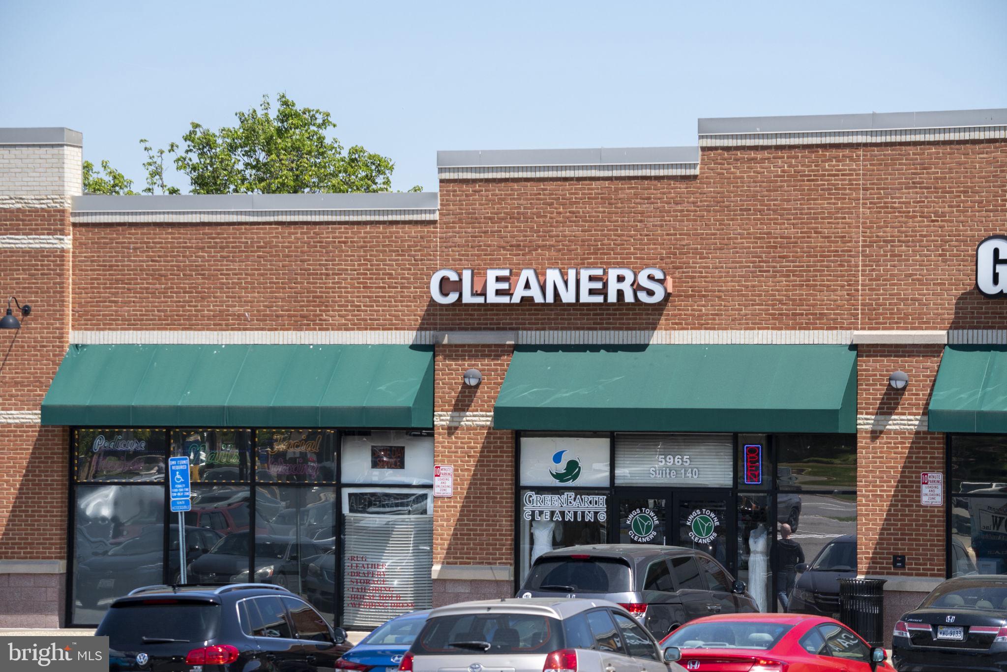 6954 Ellingham Cir #E