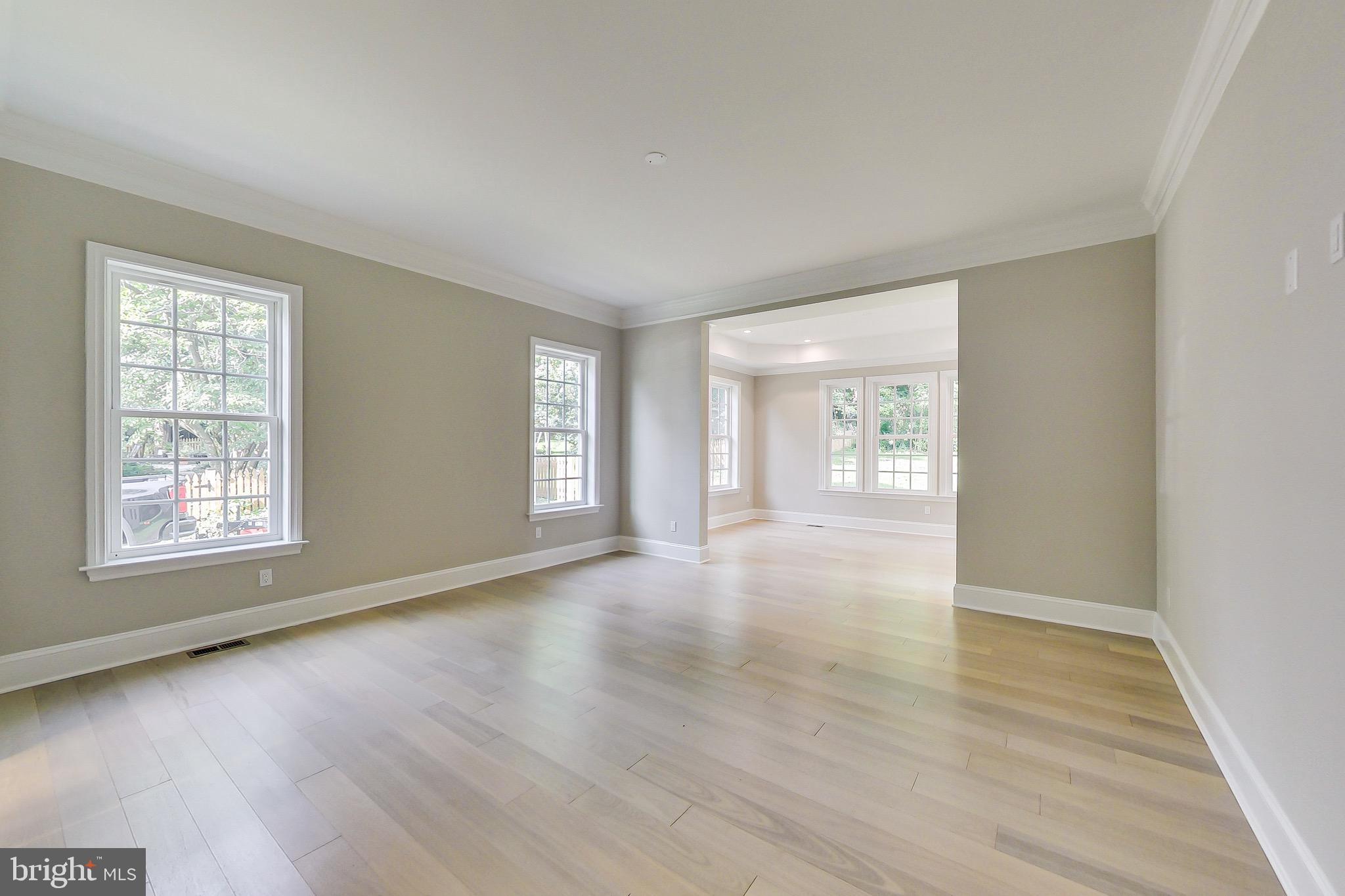 3104 SLEEPY HOLLOW RD