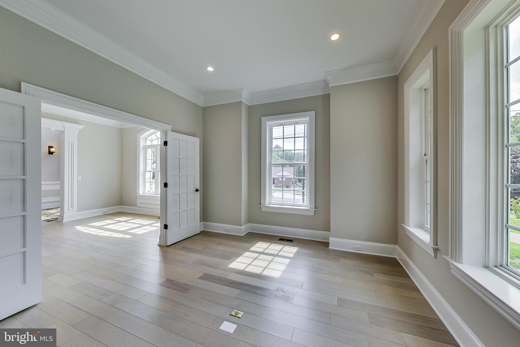 3104 SLEEPY HOLLOW RD