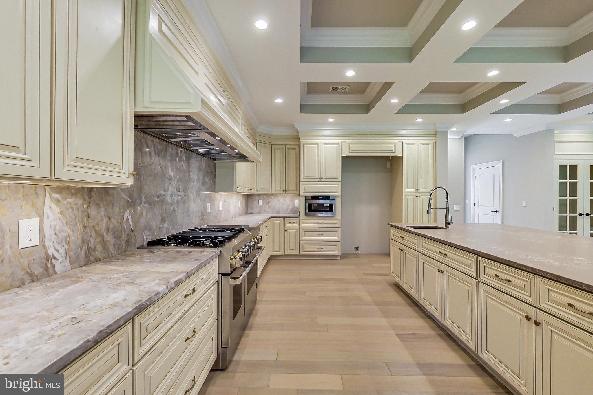 3104 SLEEPY HOLLOW RD