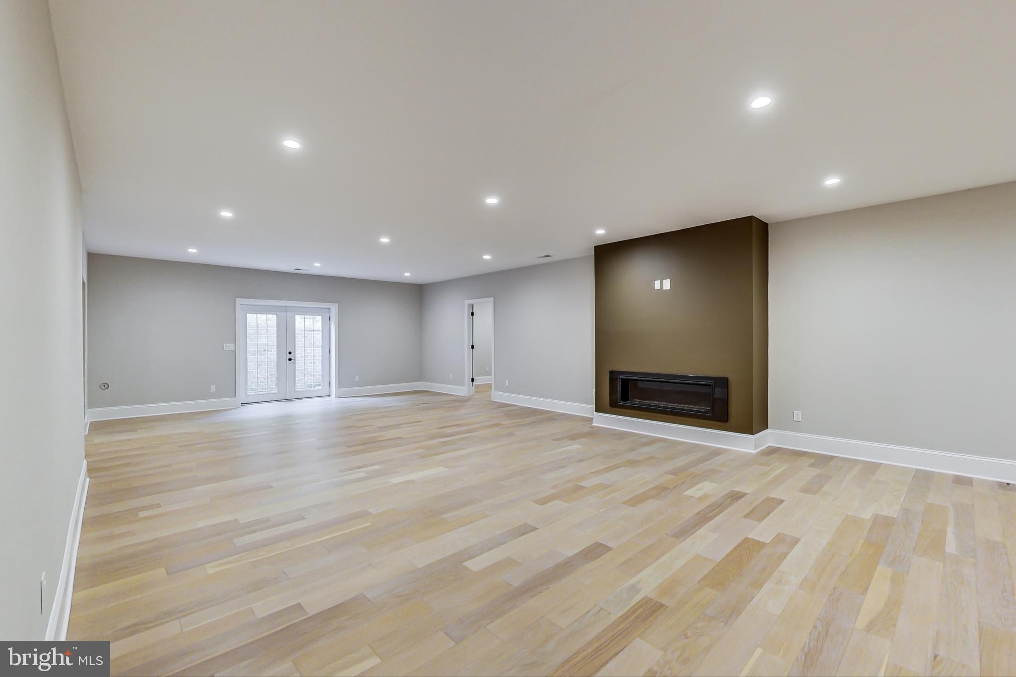 3104 SLEEPY HOLLOW RD