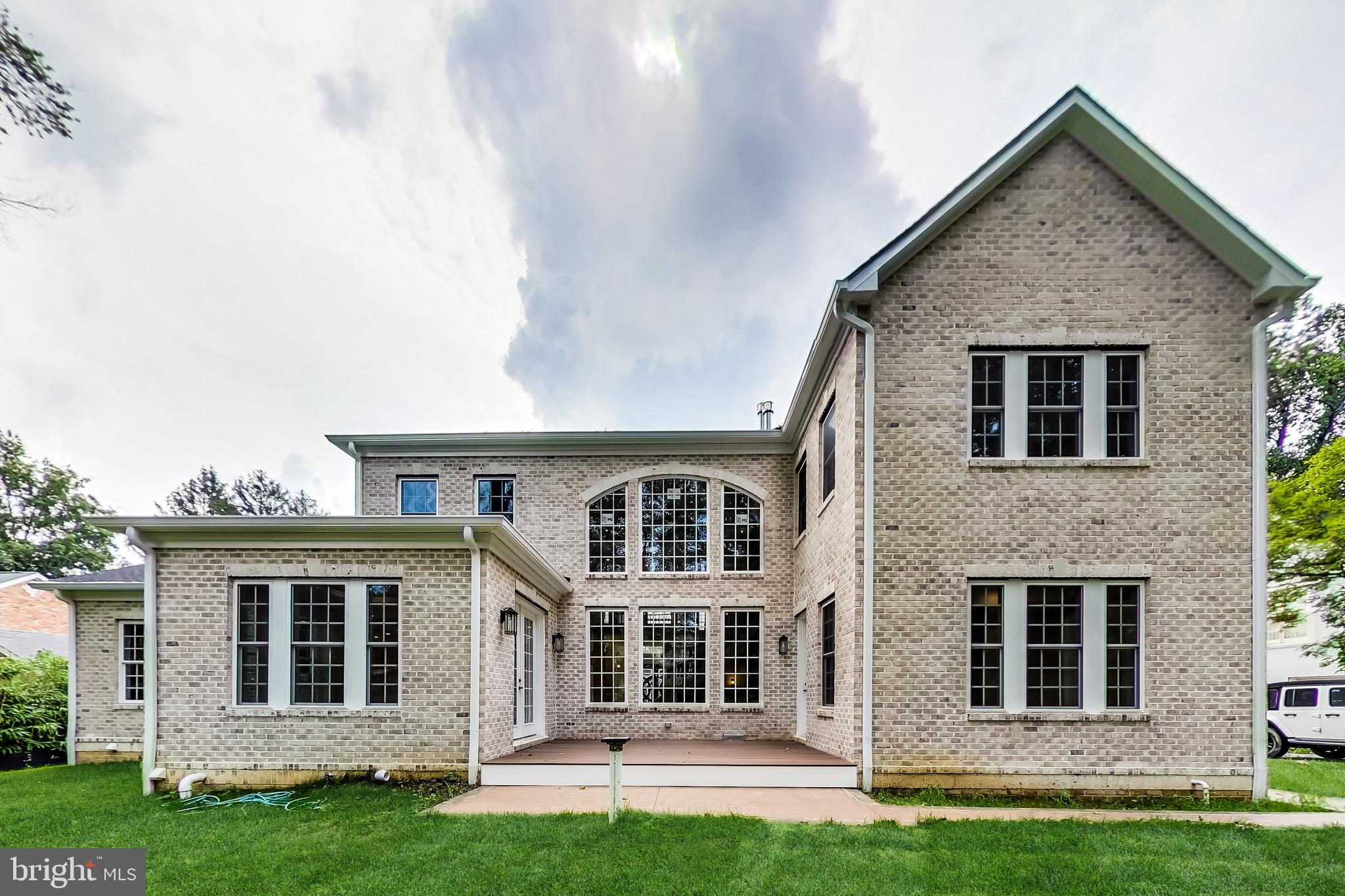 3104 SLEEPY HOLLOW RD