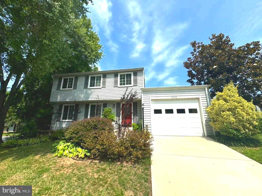 6101 Meadowpond Ct