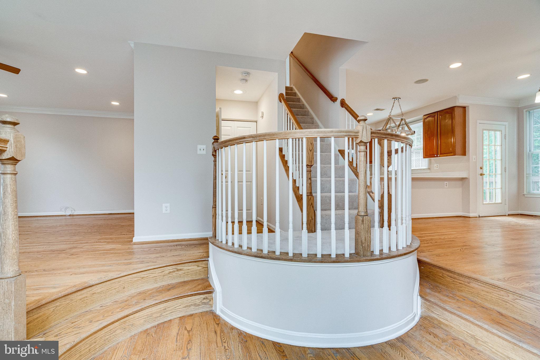 7469 COLLINS MEADE WAY