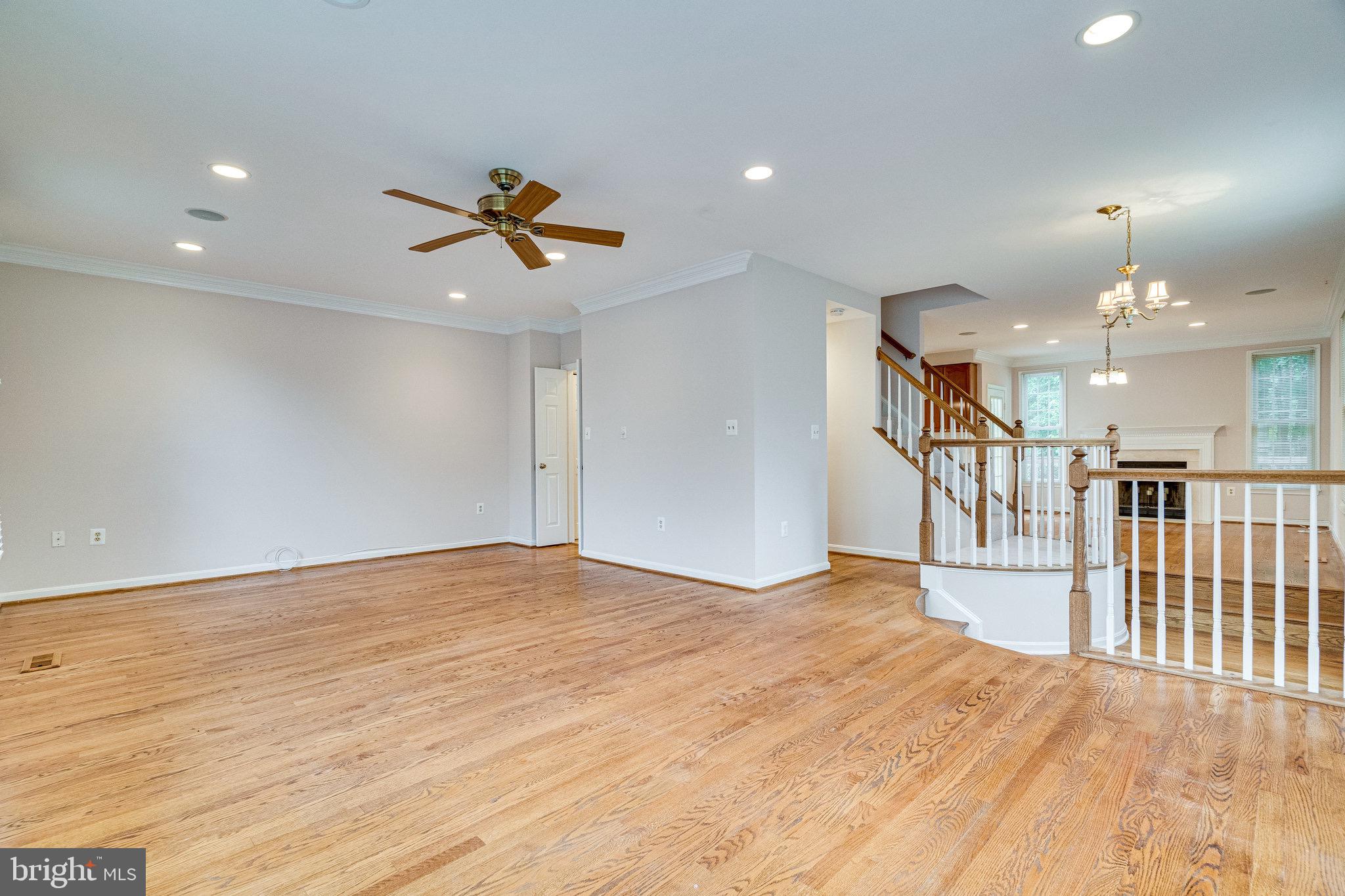 7469 COLLINS MEADE WAY