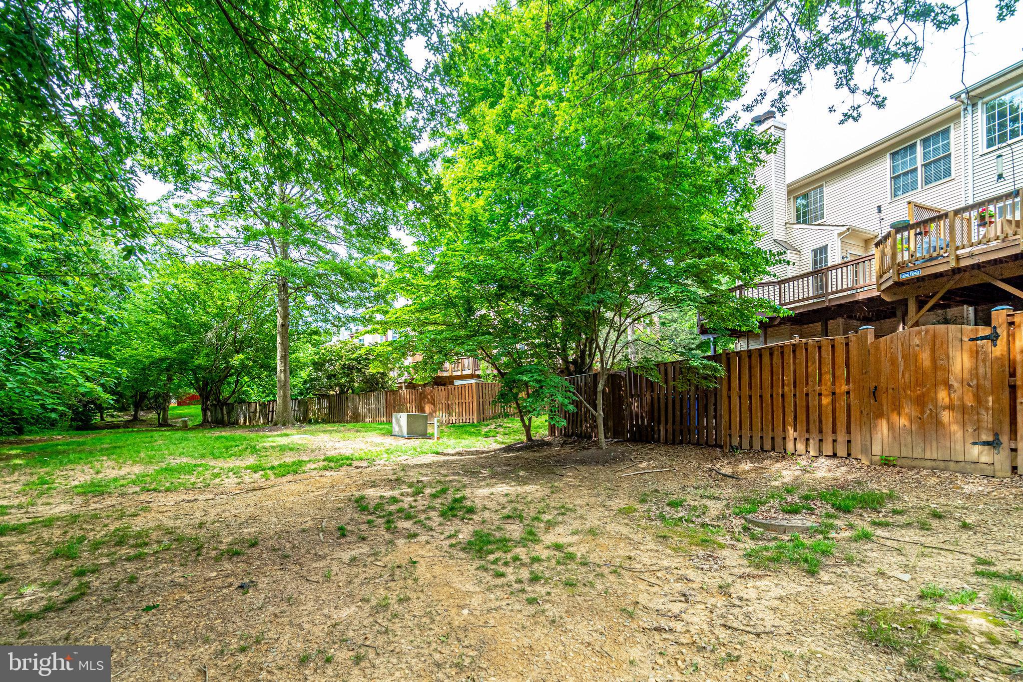 7469 COLLINS MEADE WAY