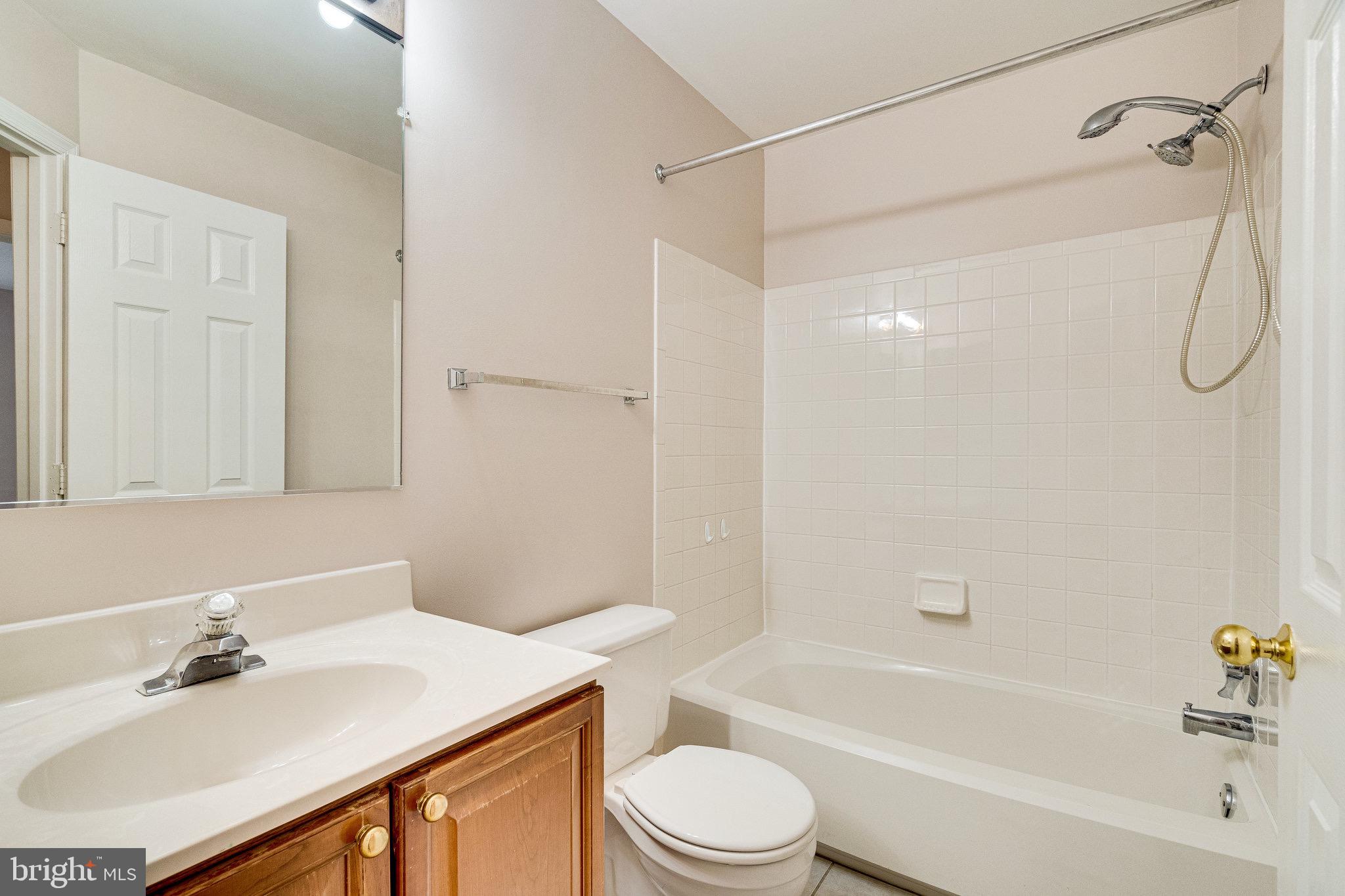 7469 COLLINS MEADE WAY