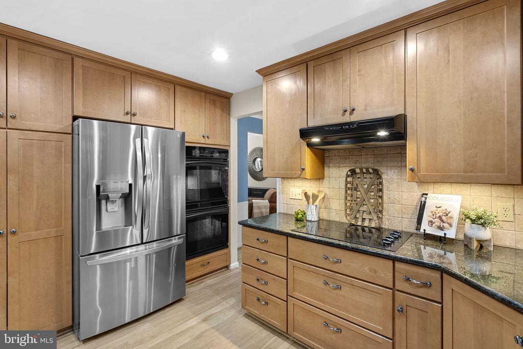 9020 Octavia Ct