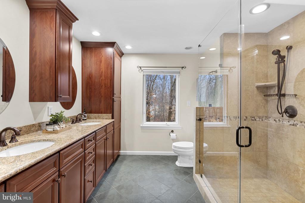 9020 Octavia Ct