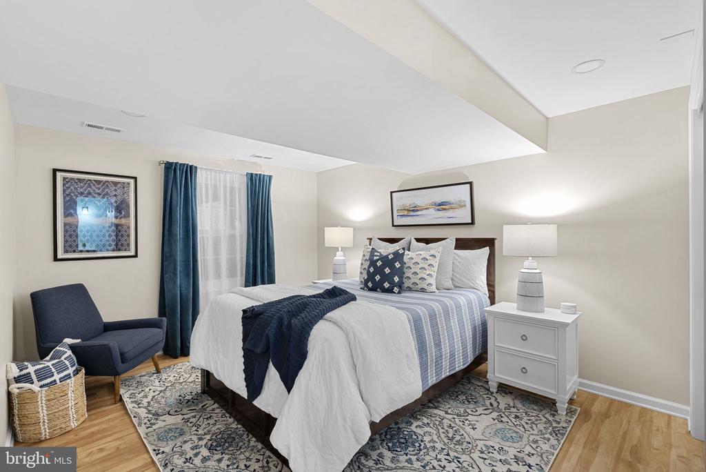 9020 Octavia Ct