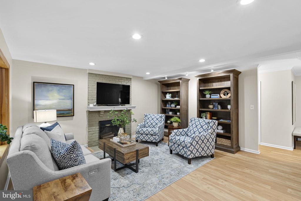 9020 Octavia Ct