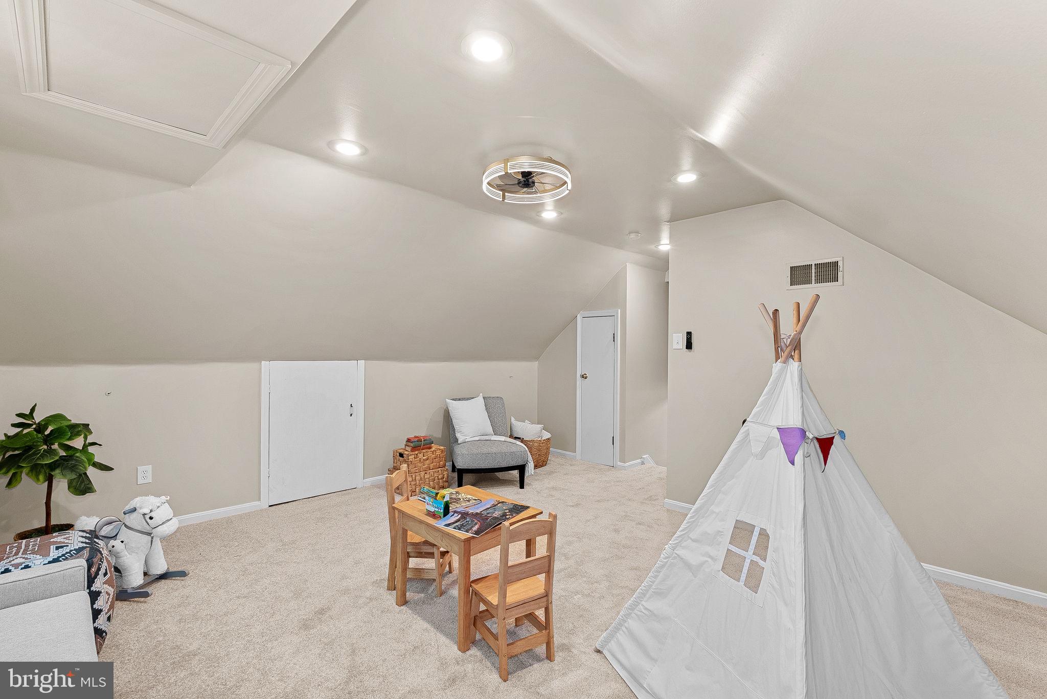 4506 Dartmoor Ln