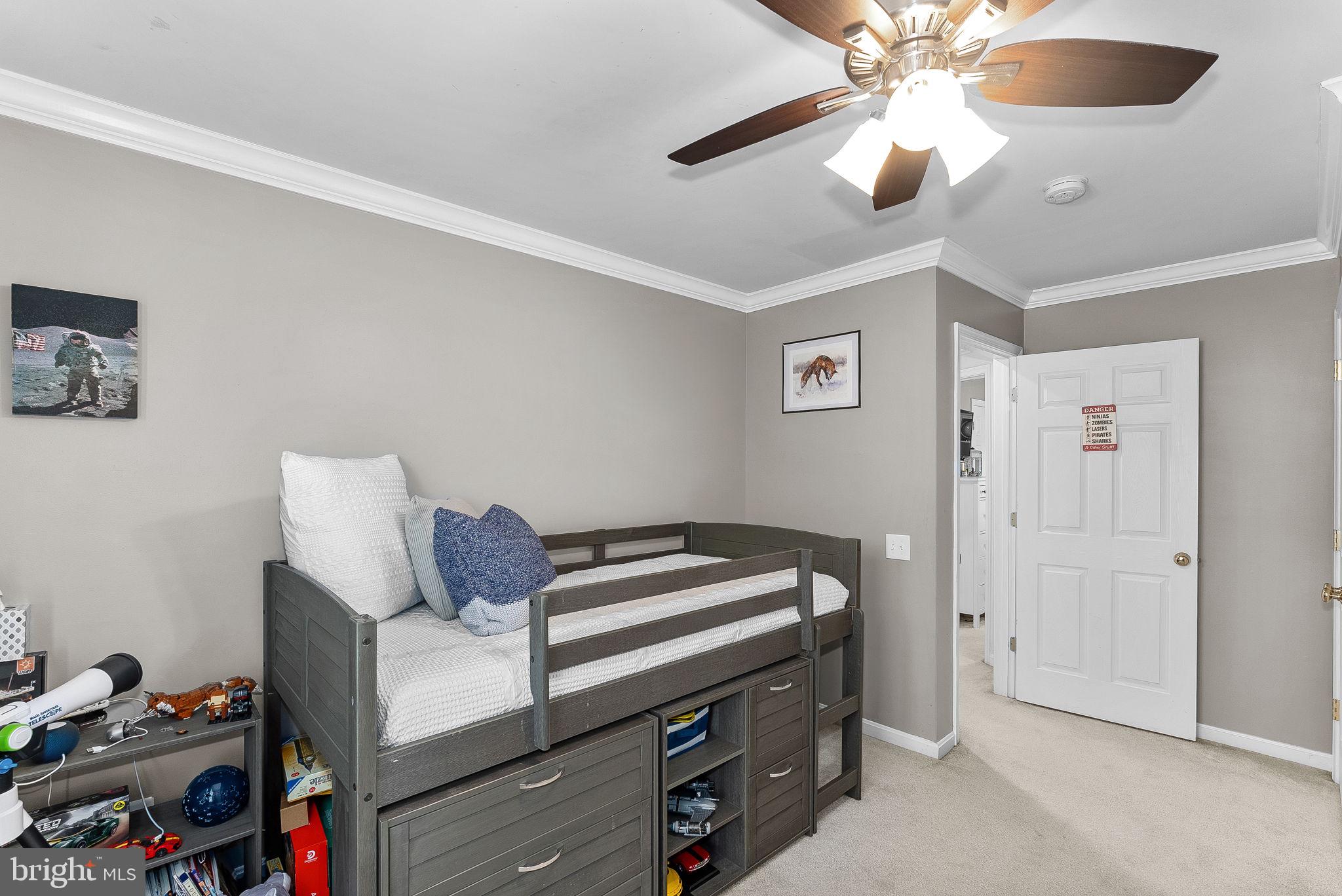 8192 Douglas Fir Dr