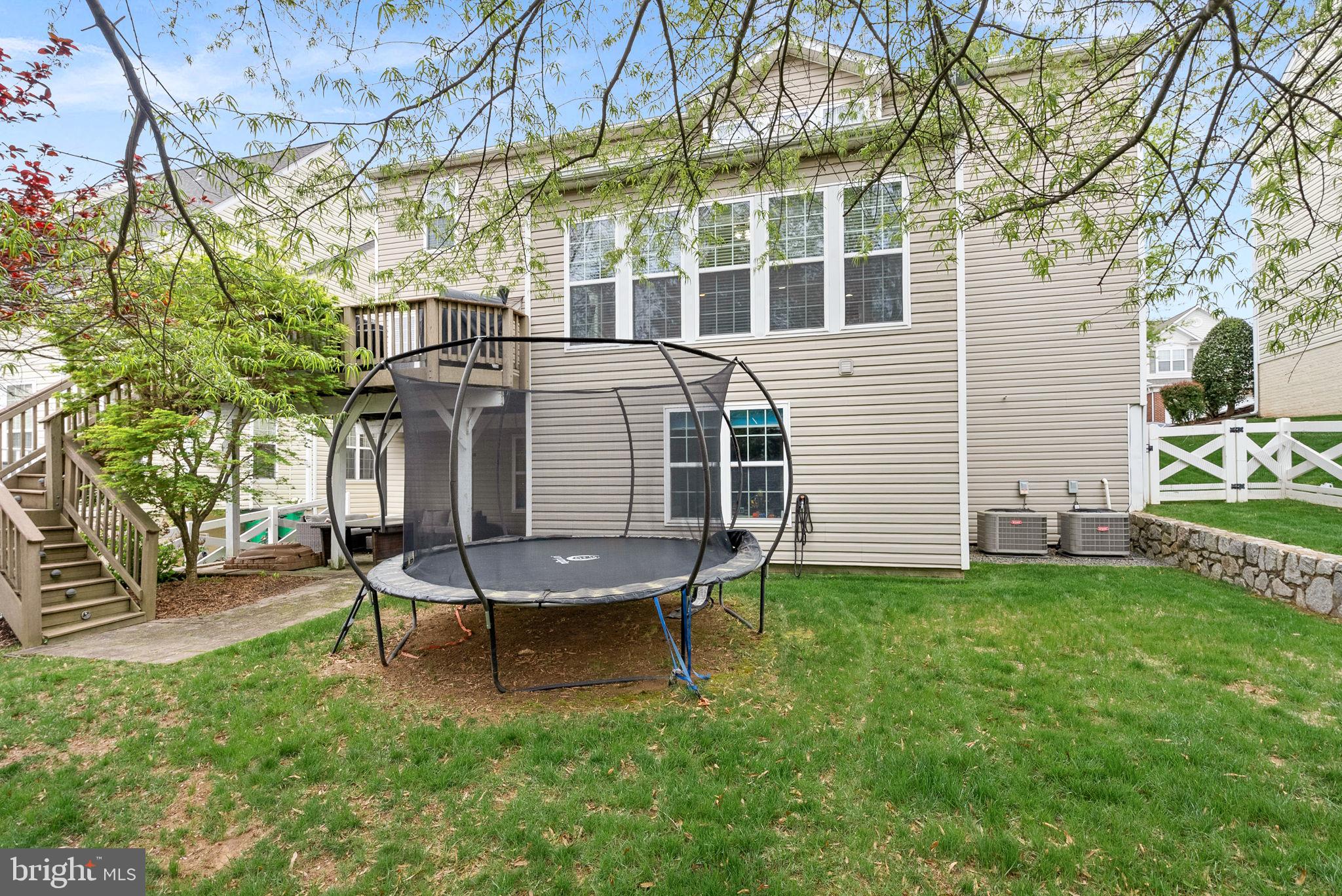 8192 Douglas Fir Dr