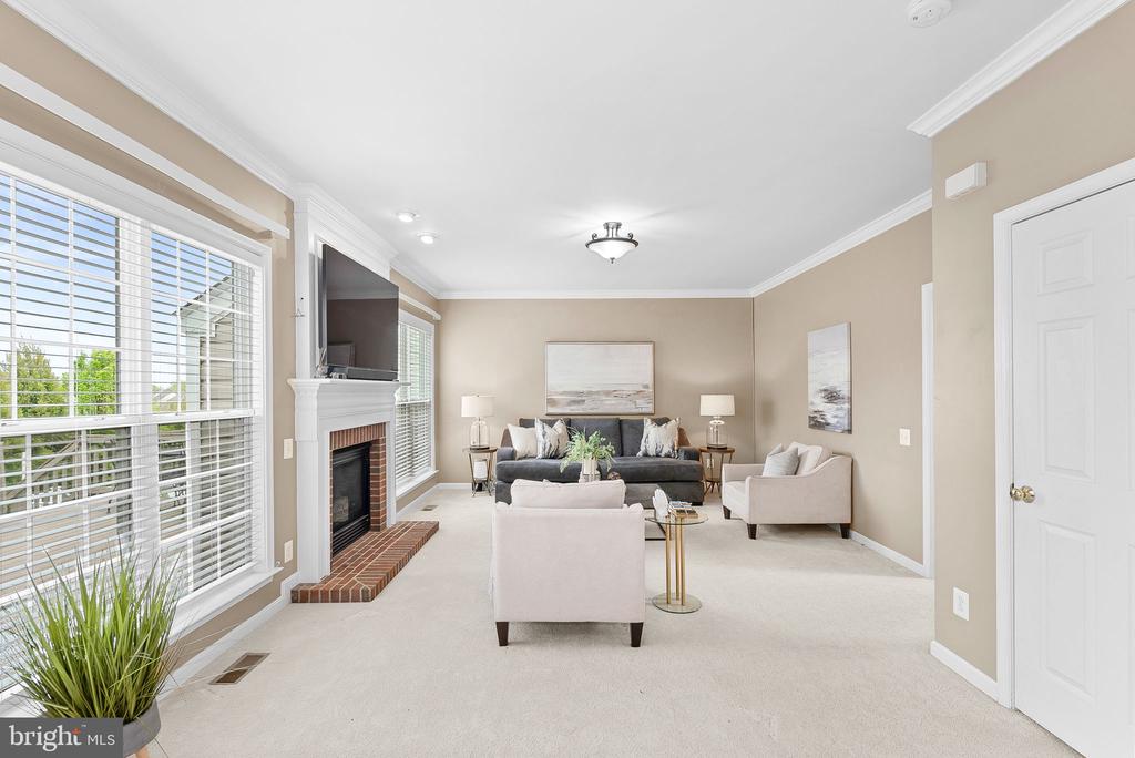 8192 Douglas Fir Dr