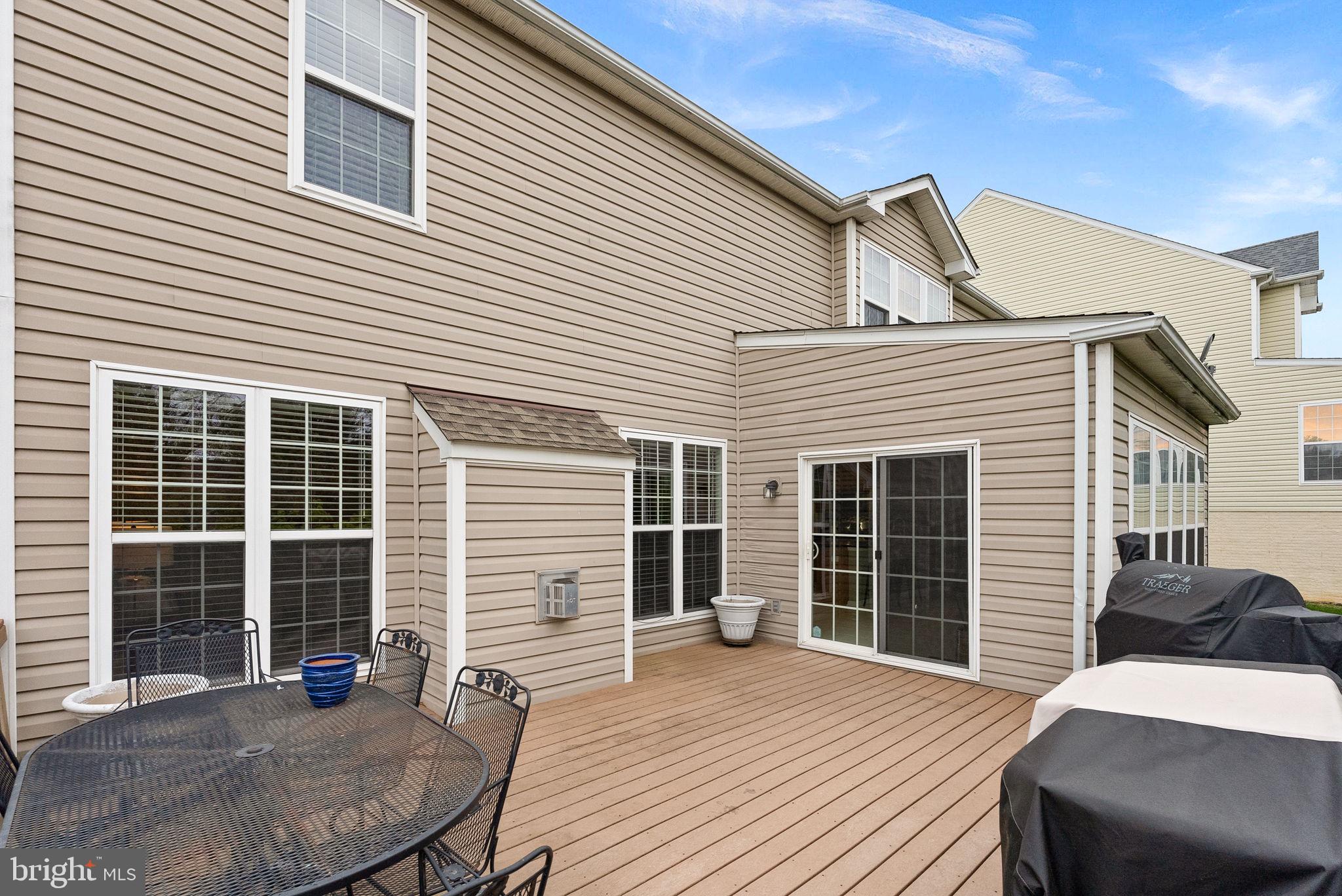 8192 Douglas Fir Dr