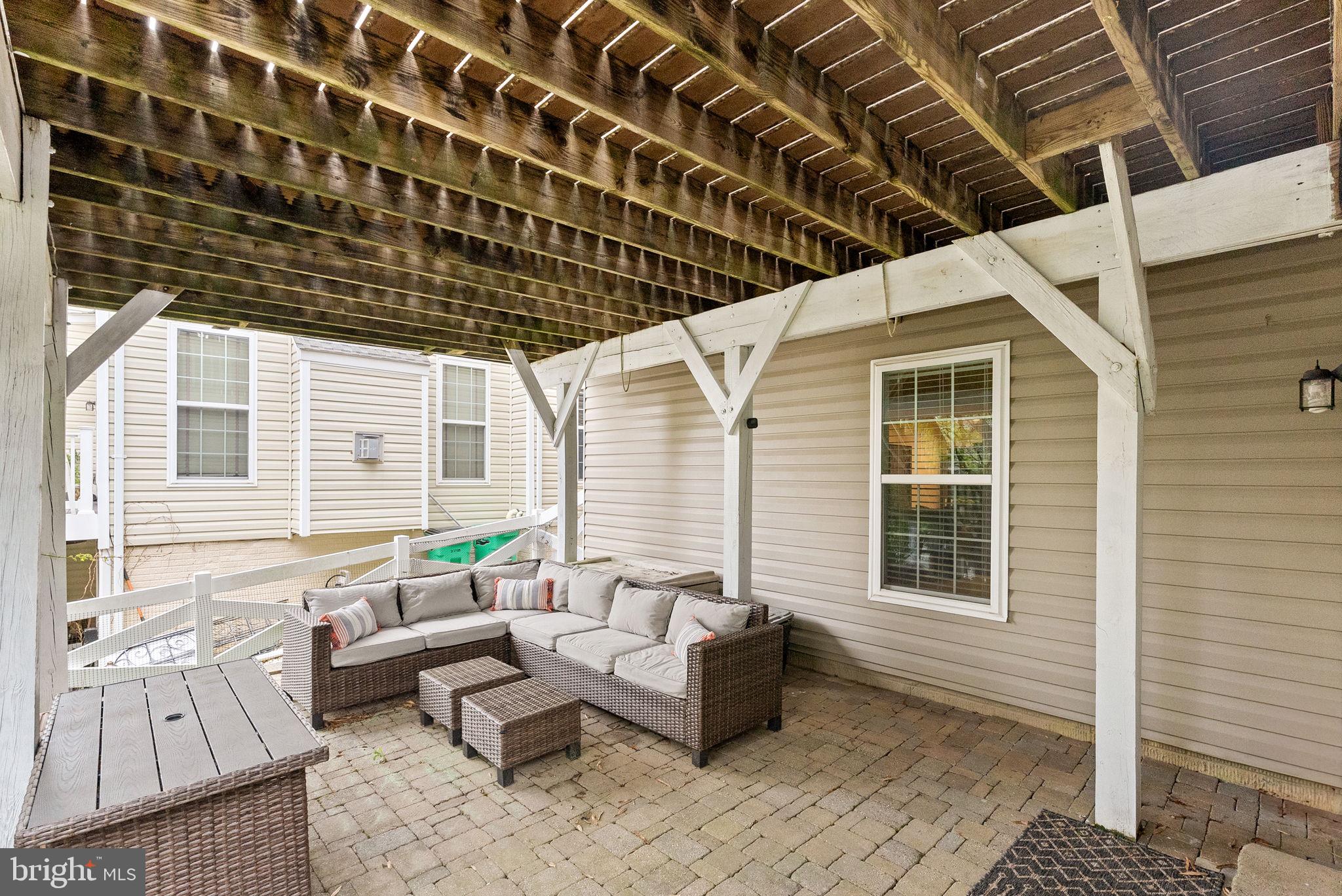 8192 Douglas Fir Dr