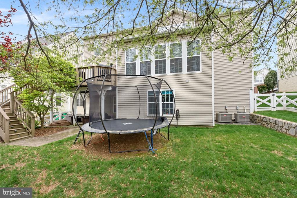 8192 Douglas Fir Dr